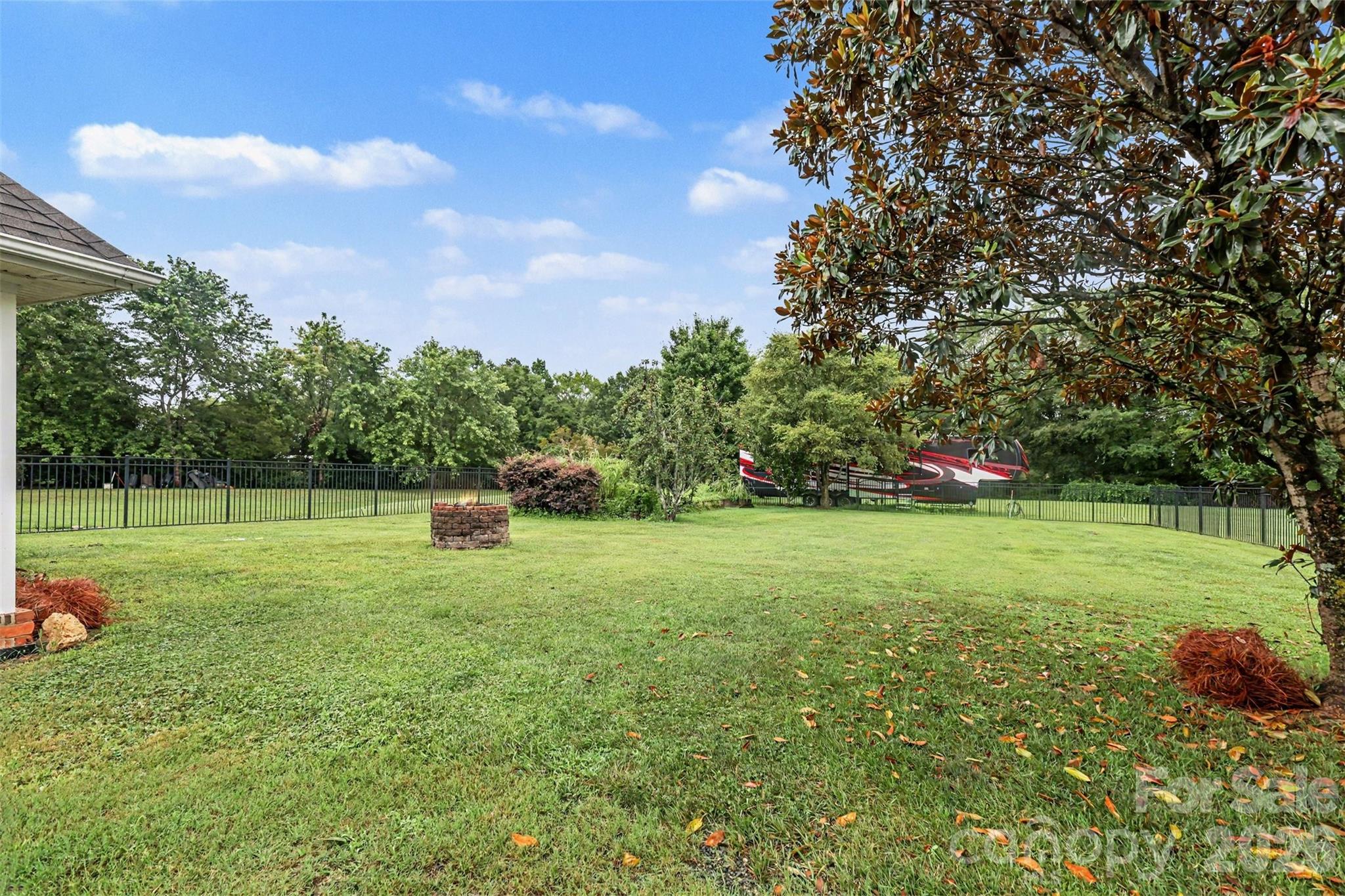 Creekwalk - Residential