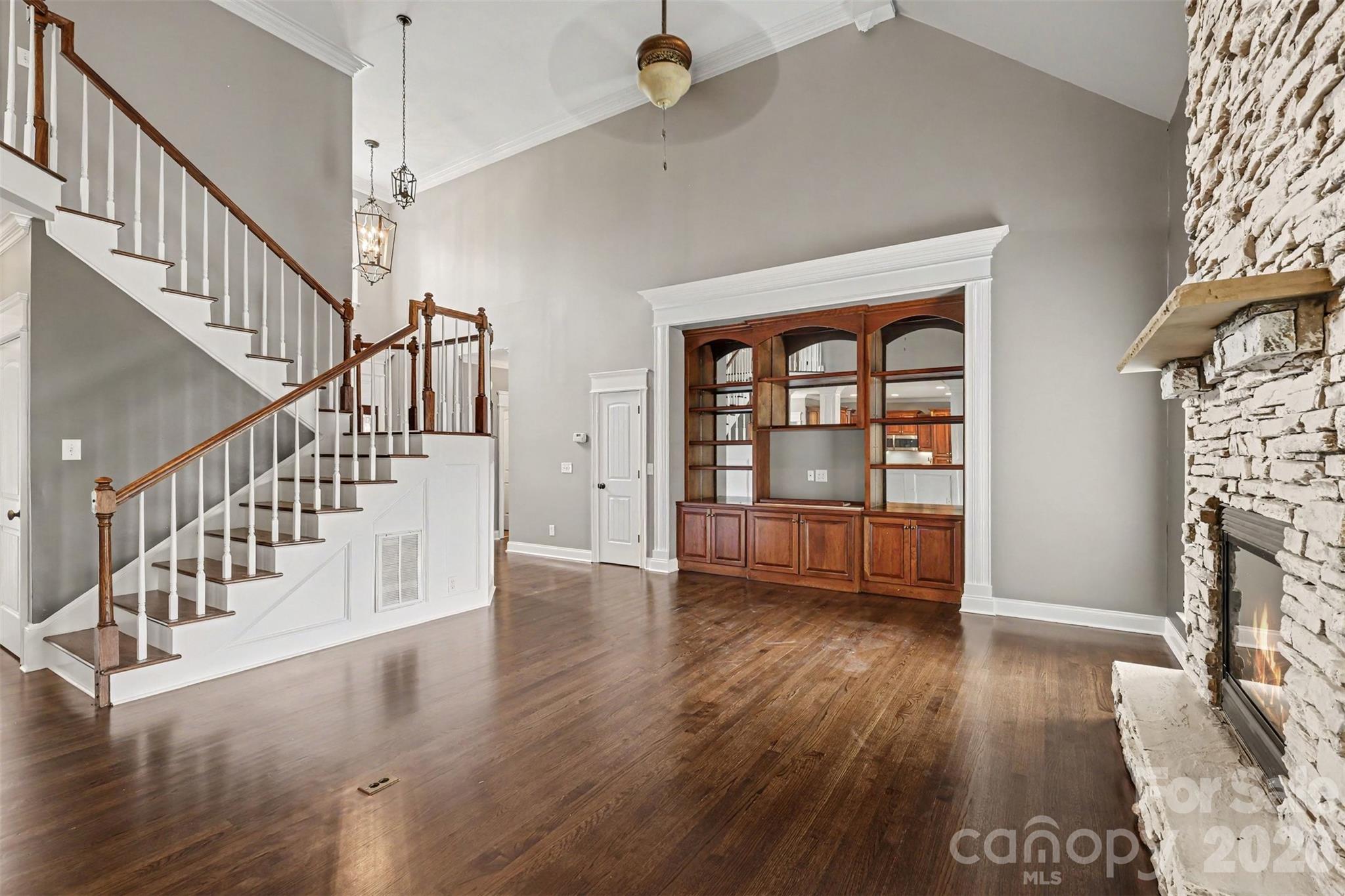 Creekwalk - Residential