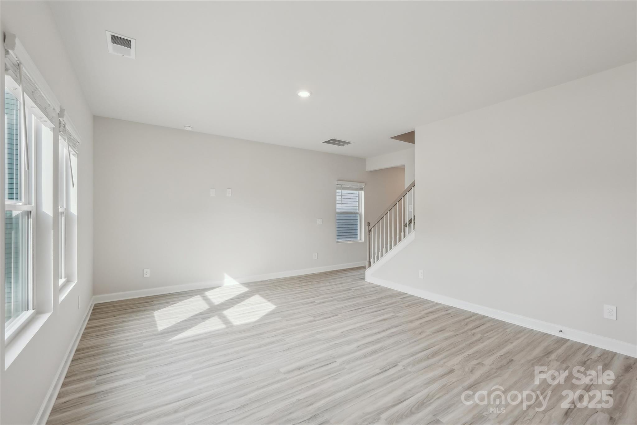 Buffalo Ridge - Residential