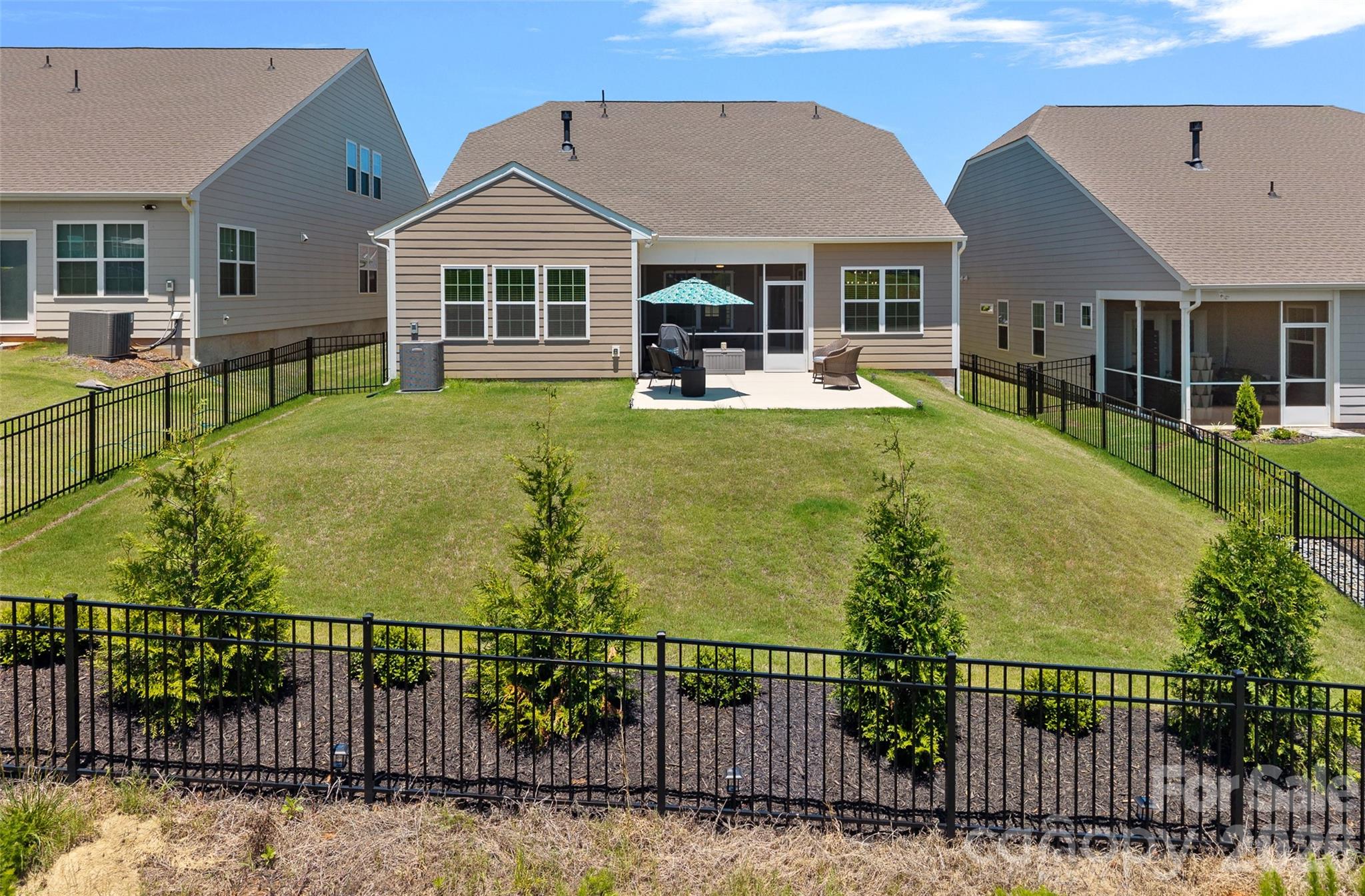 Elizabeth - Residential