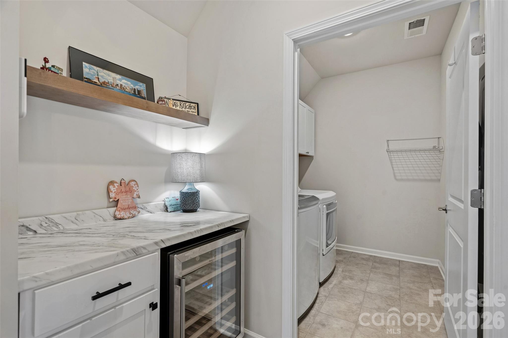 Elizabeth - Residential