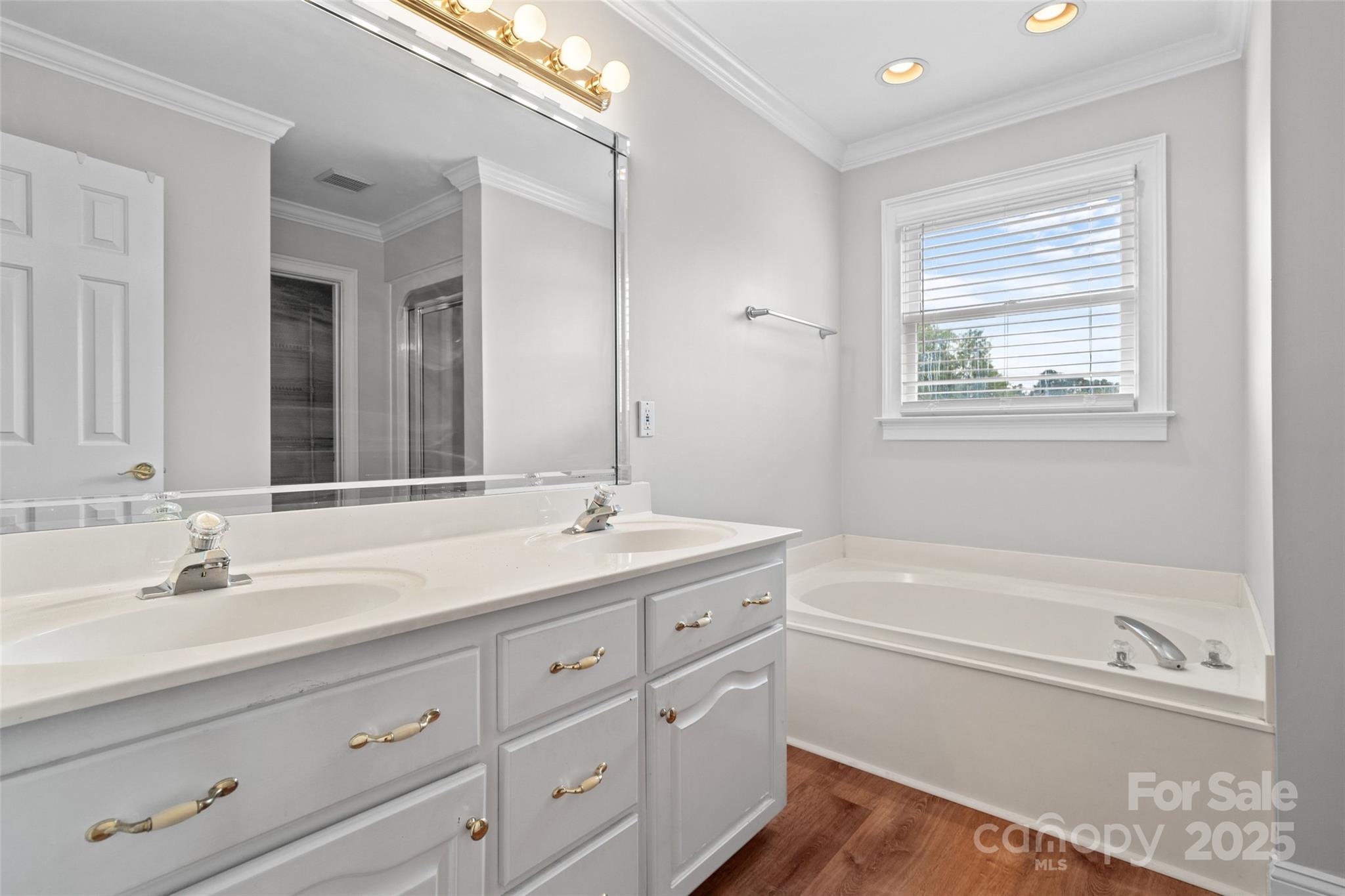 Creekside - Residential