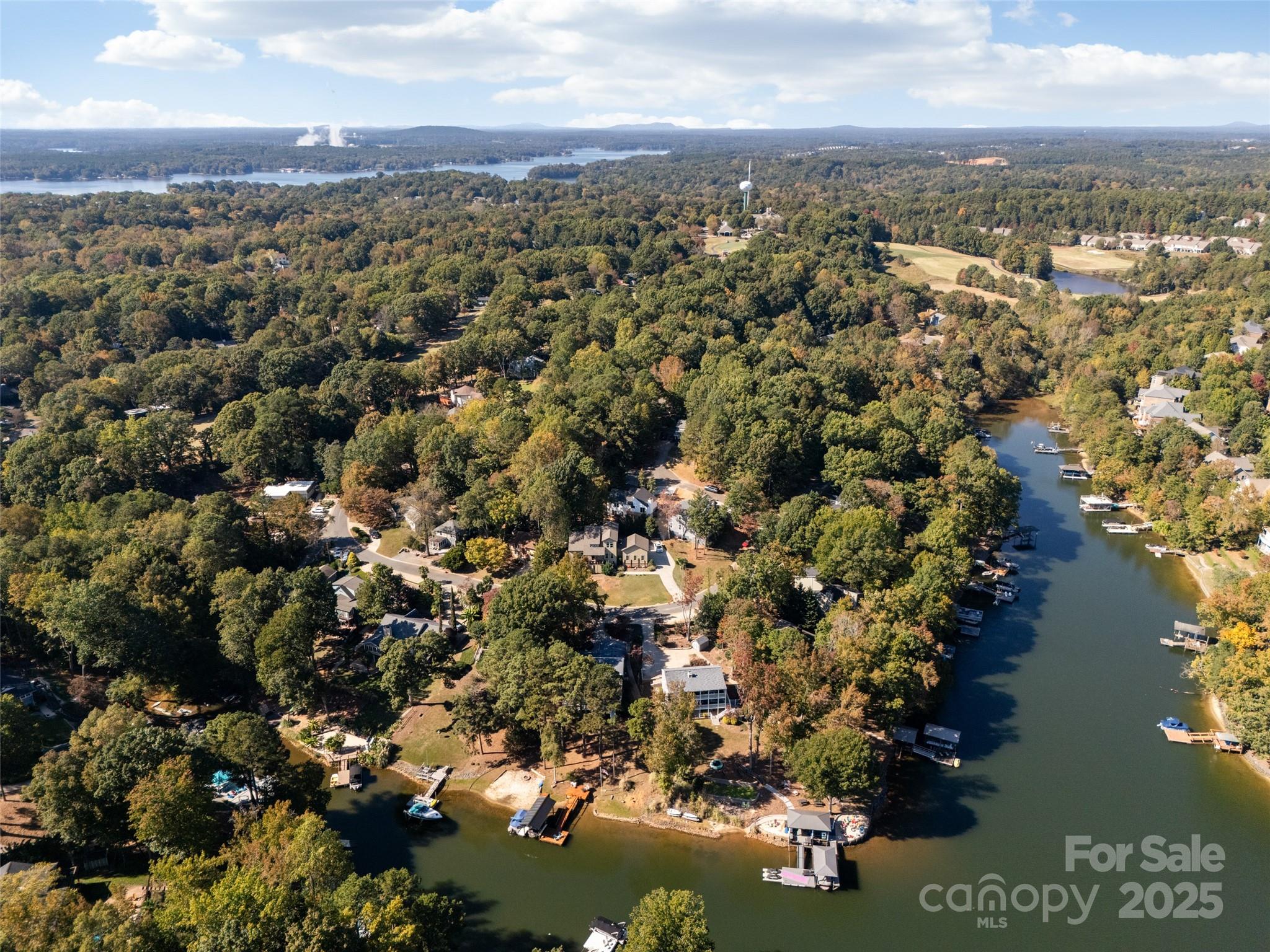 Tega Cay - Residential