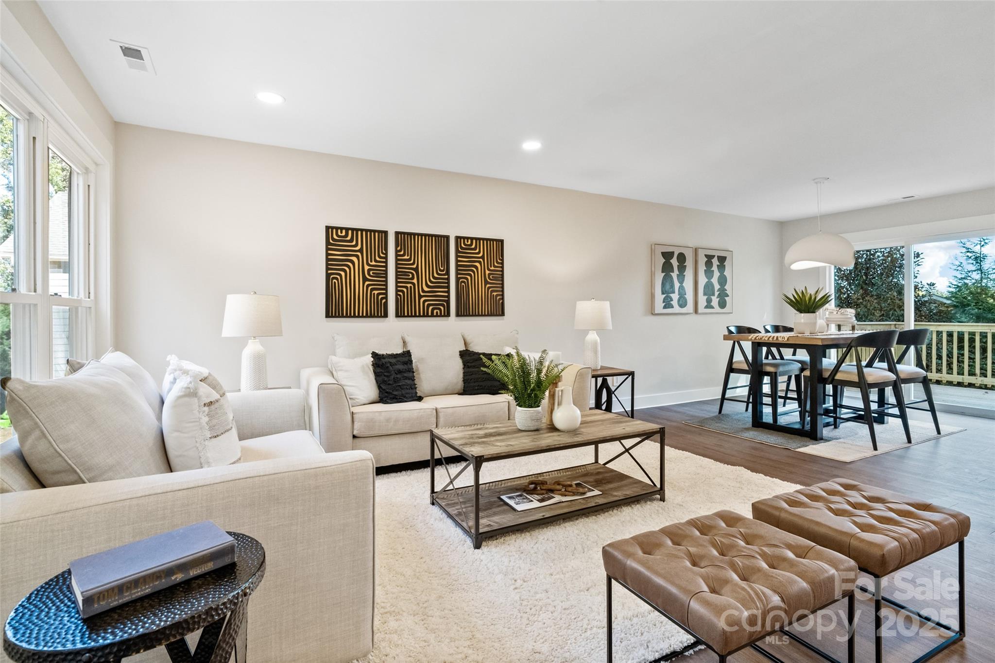 Tega Cay - Residential