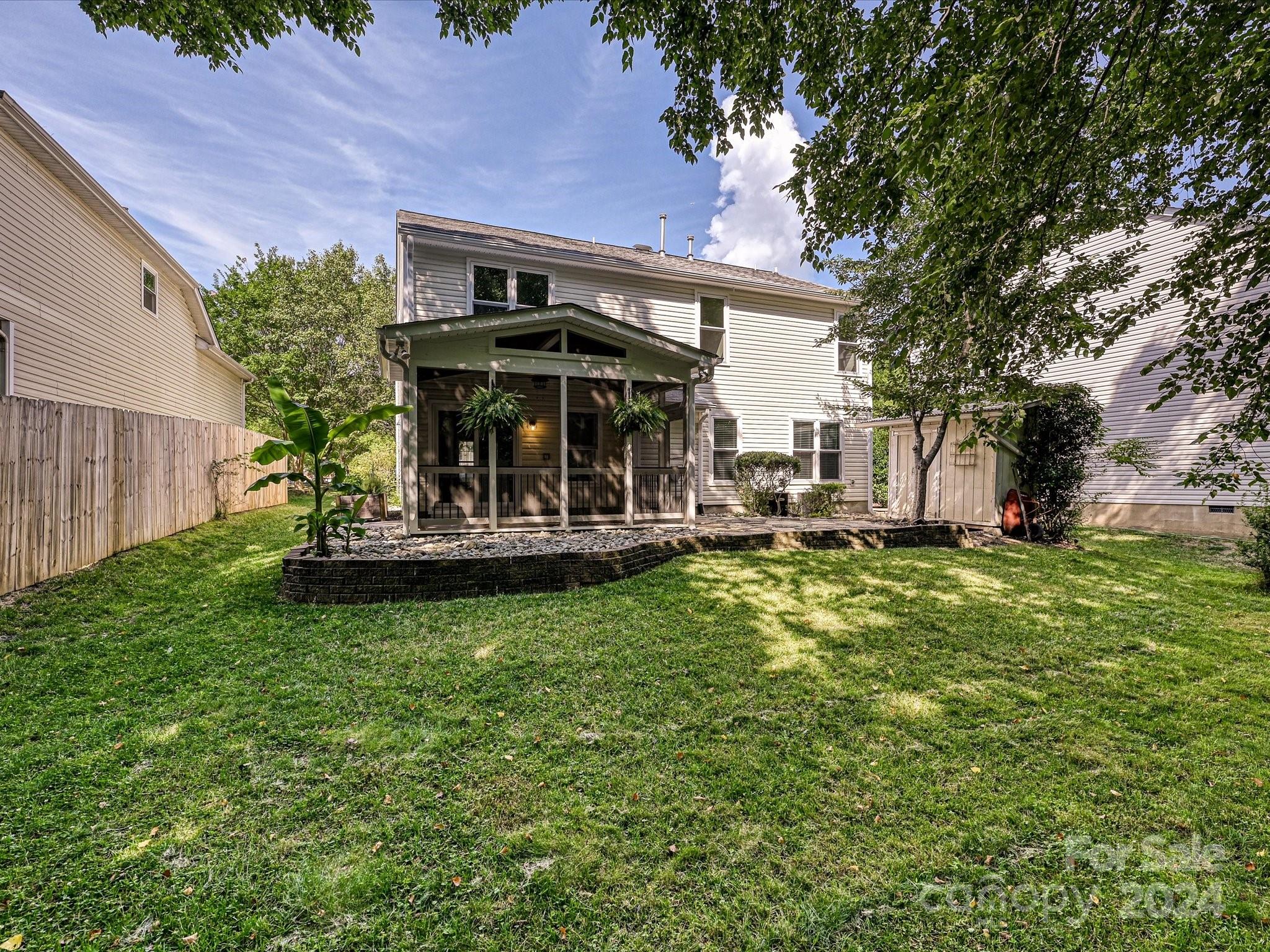 Amber Woods - Residential