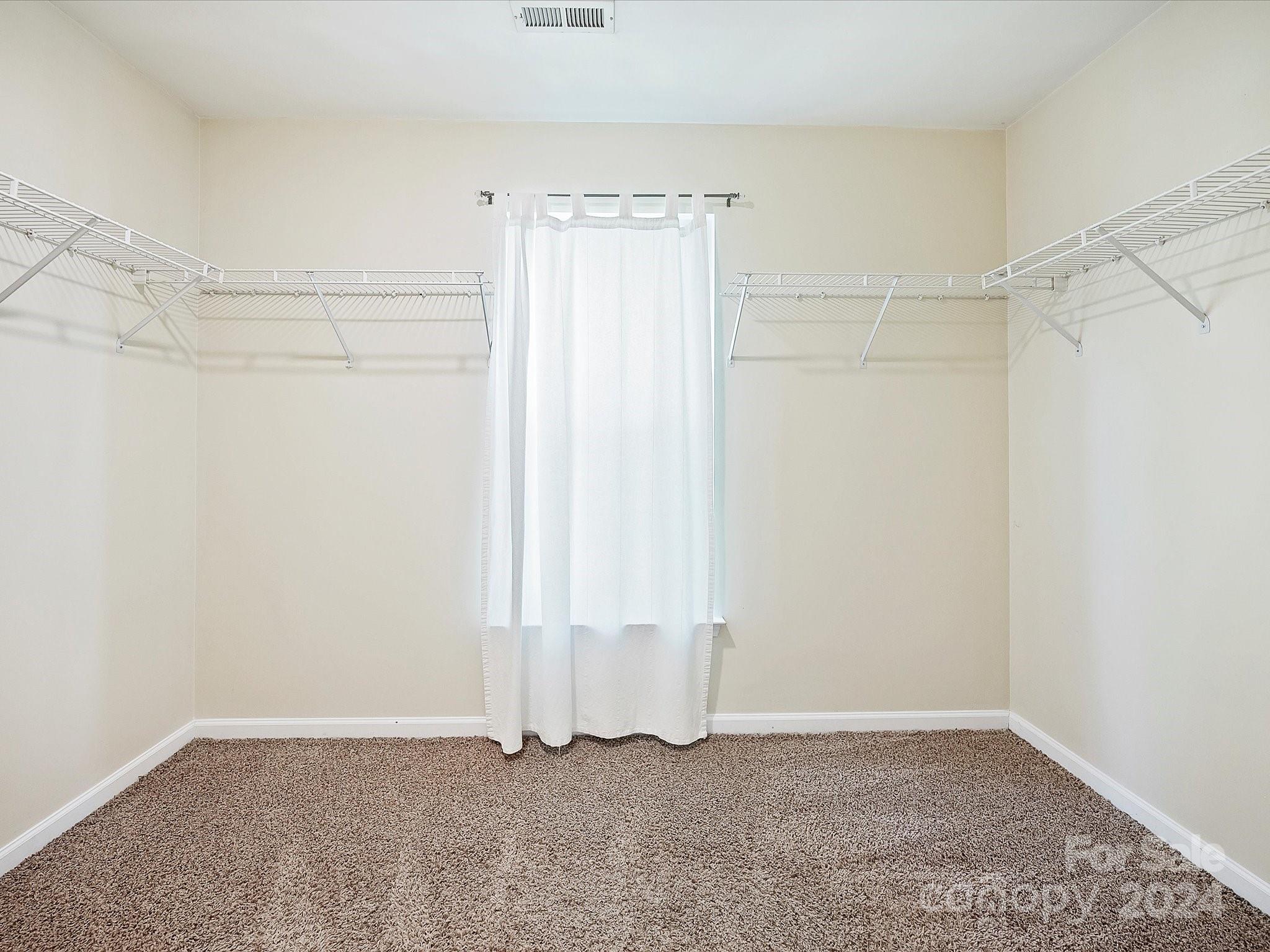 Amber Woods - Residential
