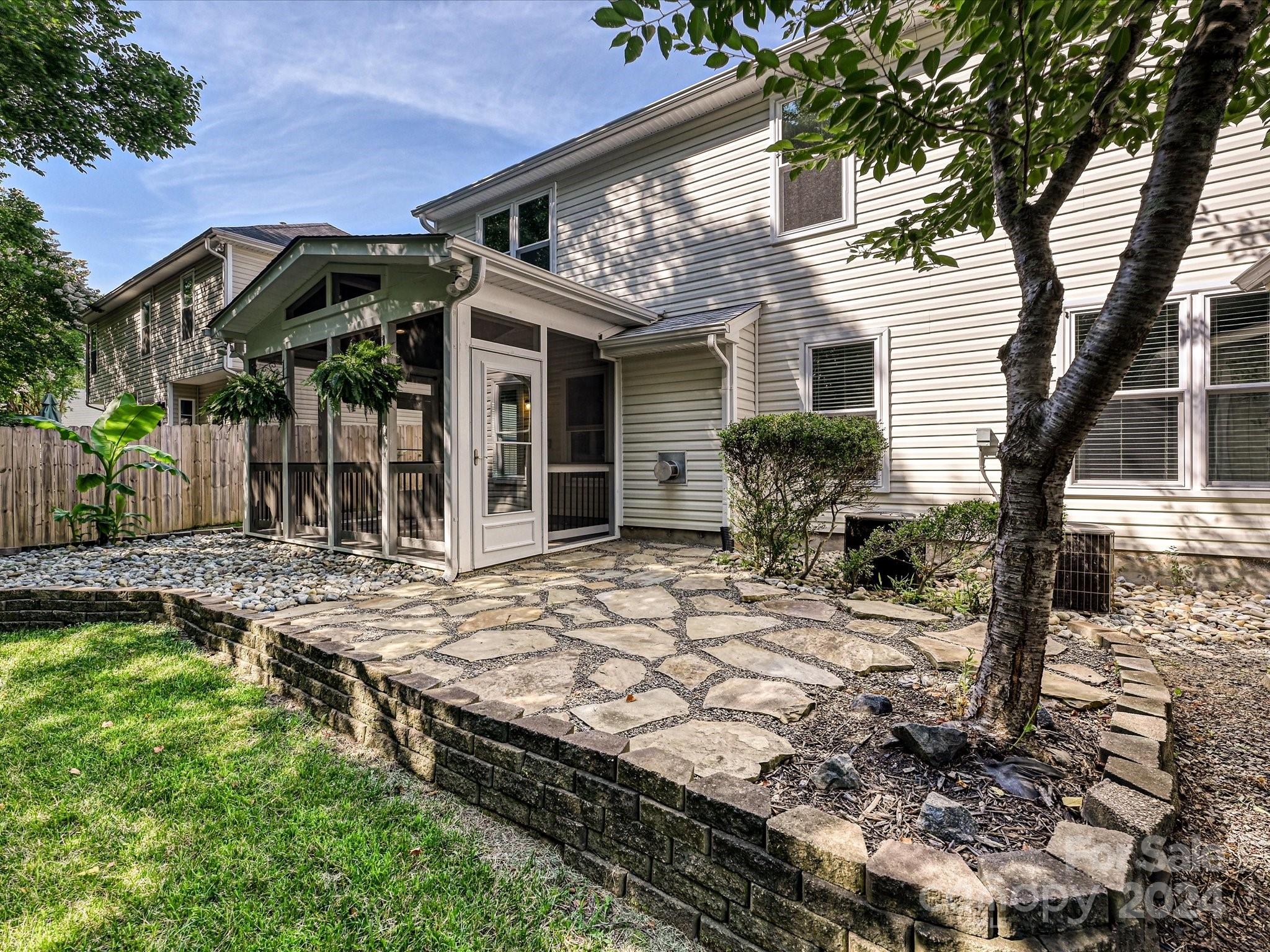 Amber Woods - Residential