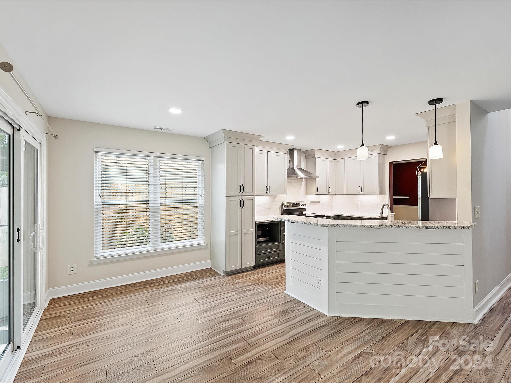 Amber Woods - Residential