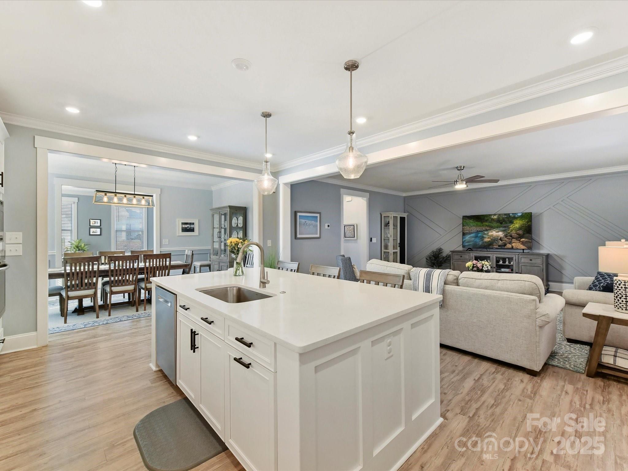 Riverwalk - Residential