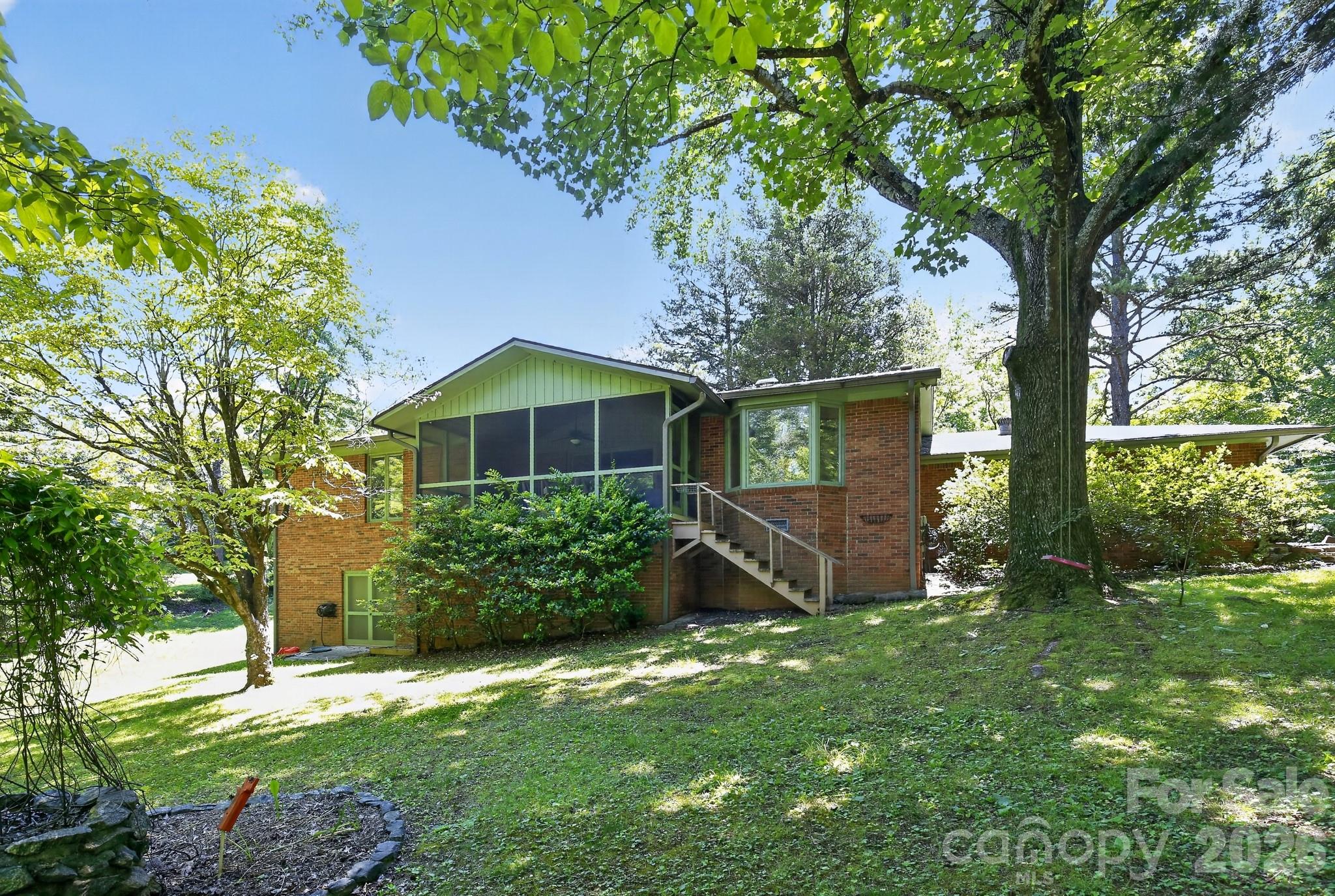 Holly Hills - Residential