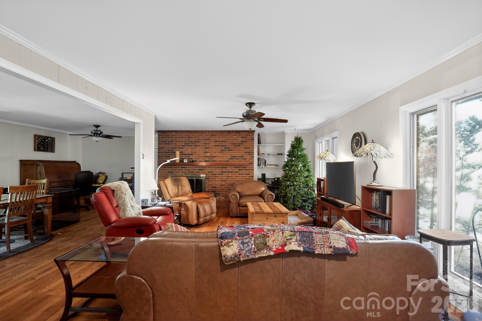 Holly Hills - Residential