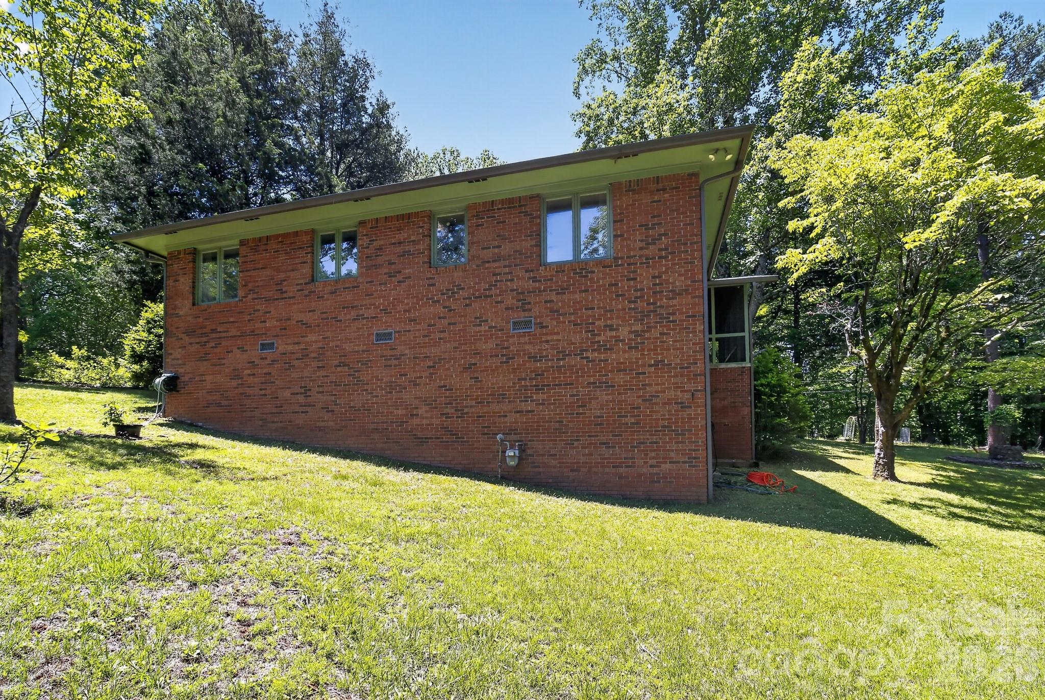 Holly Hills - Residential