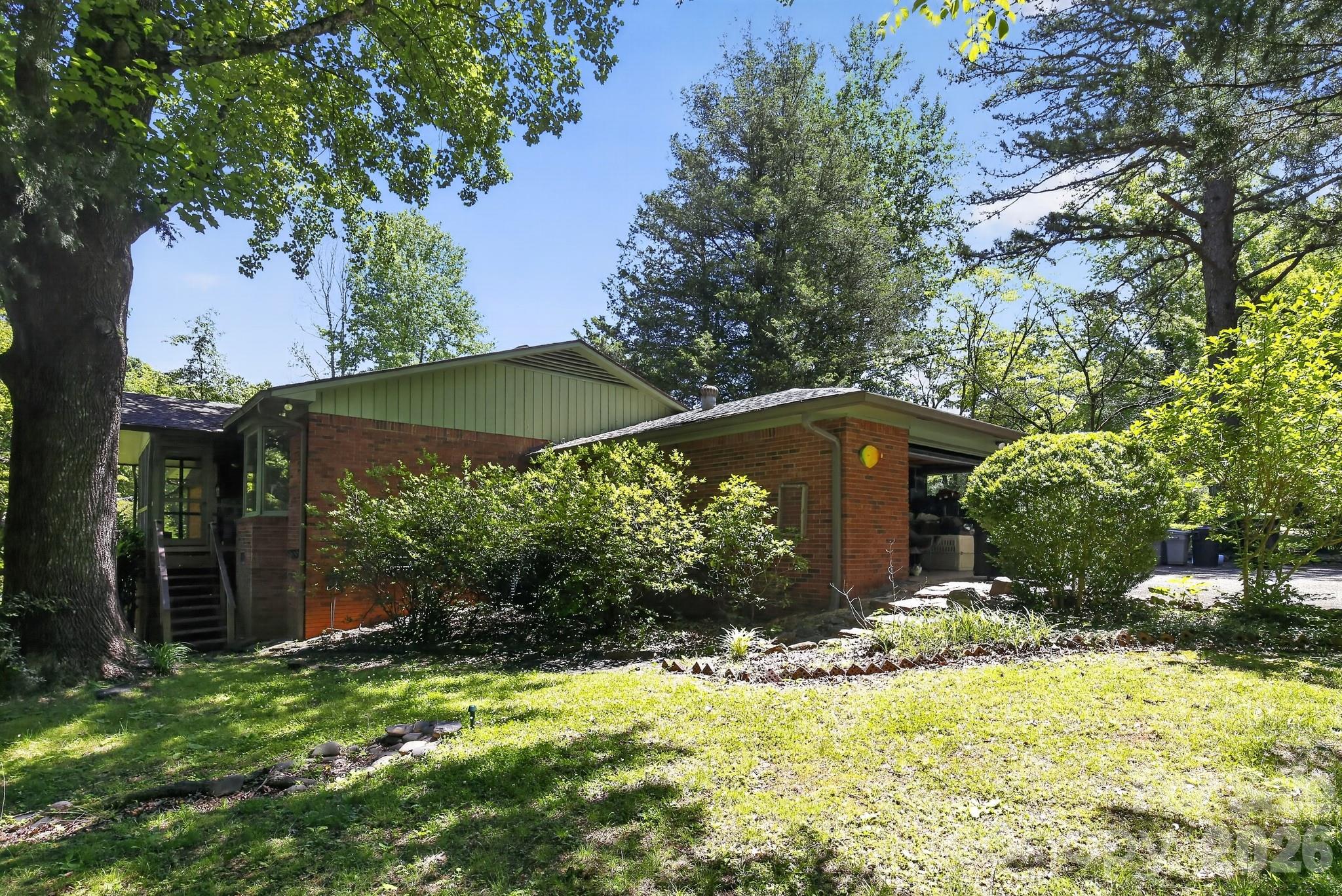 Holly Hills - Residential