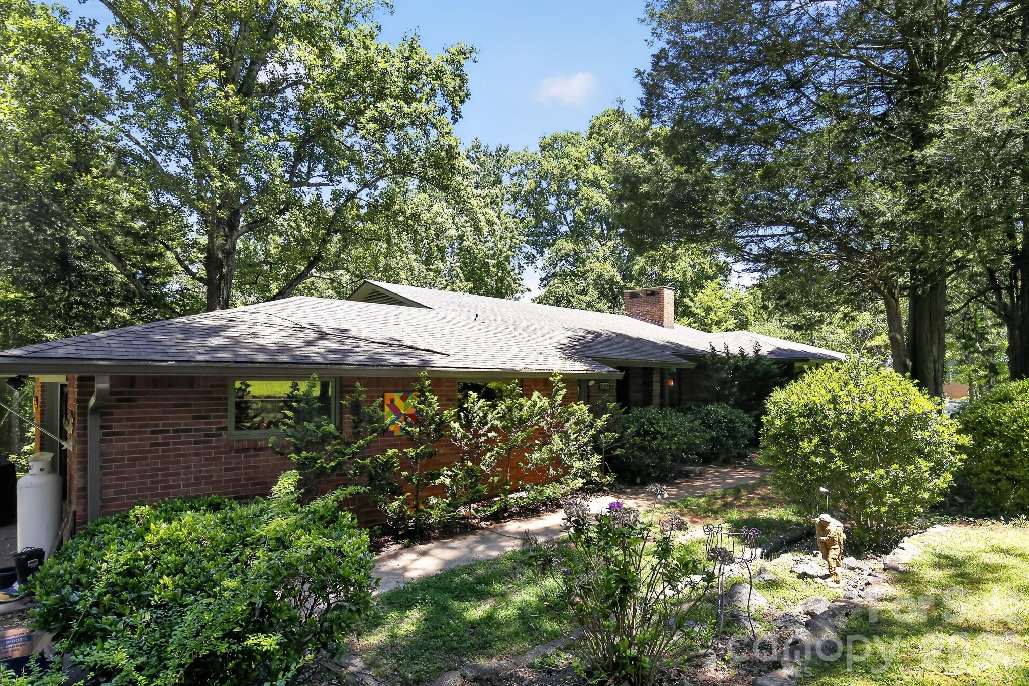 Holly Hills - Residential