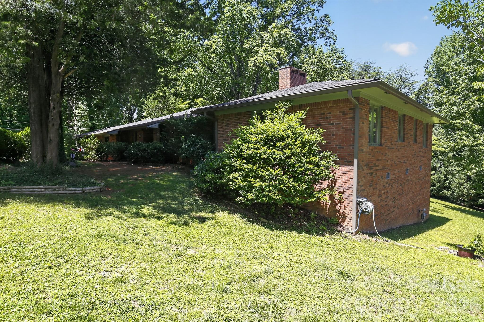 Holly Hills - Residential