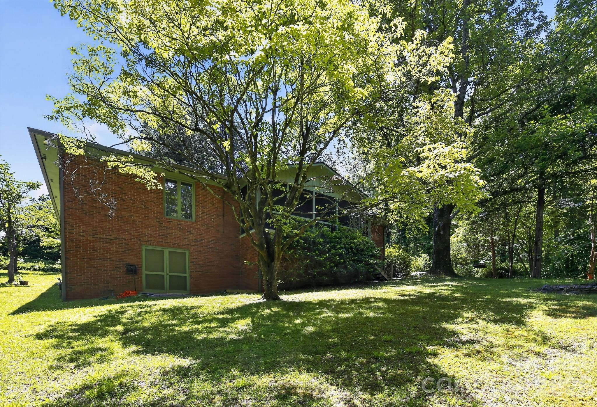 Holly Hills - Residential