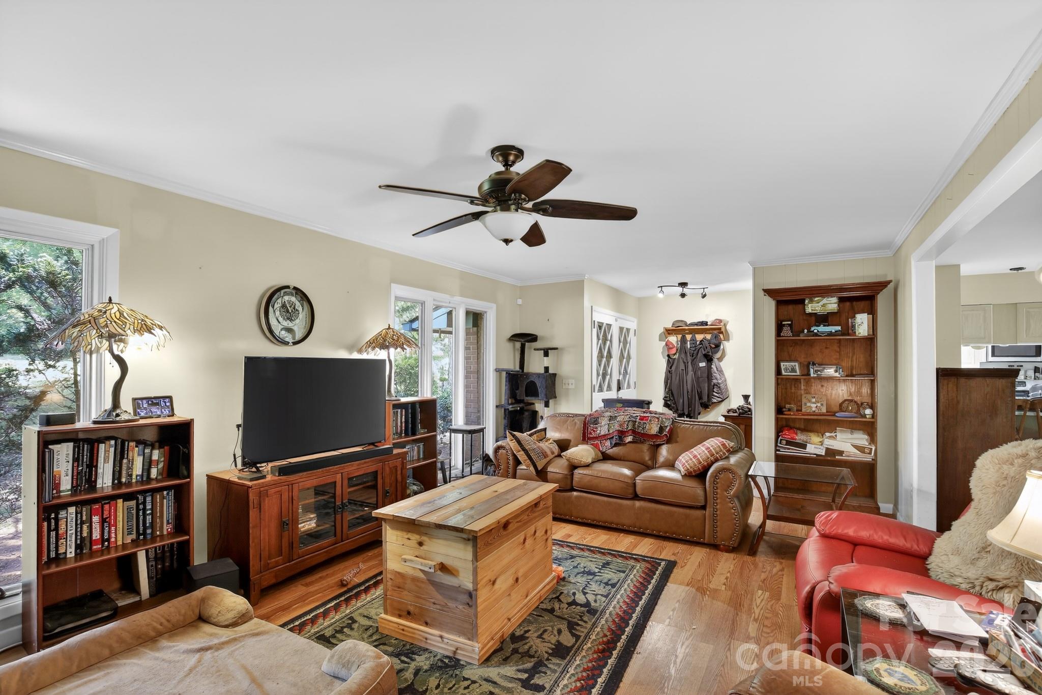 Holly Hills - Residential