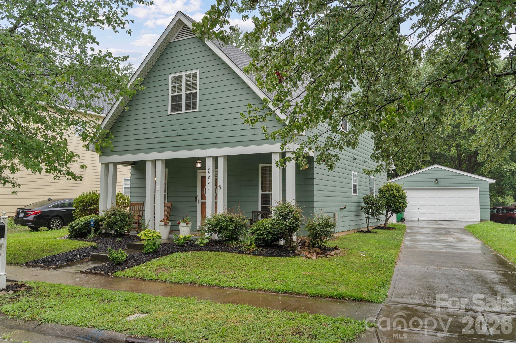 Old Stone Crossing - Residential