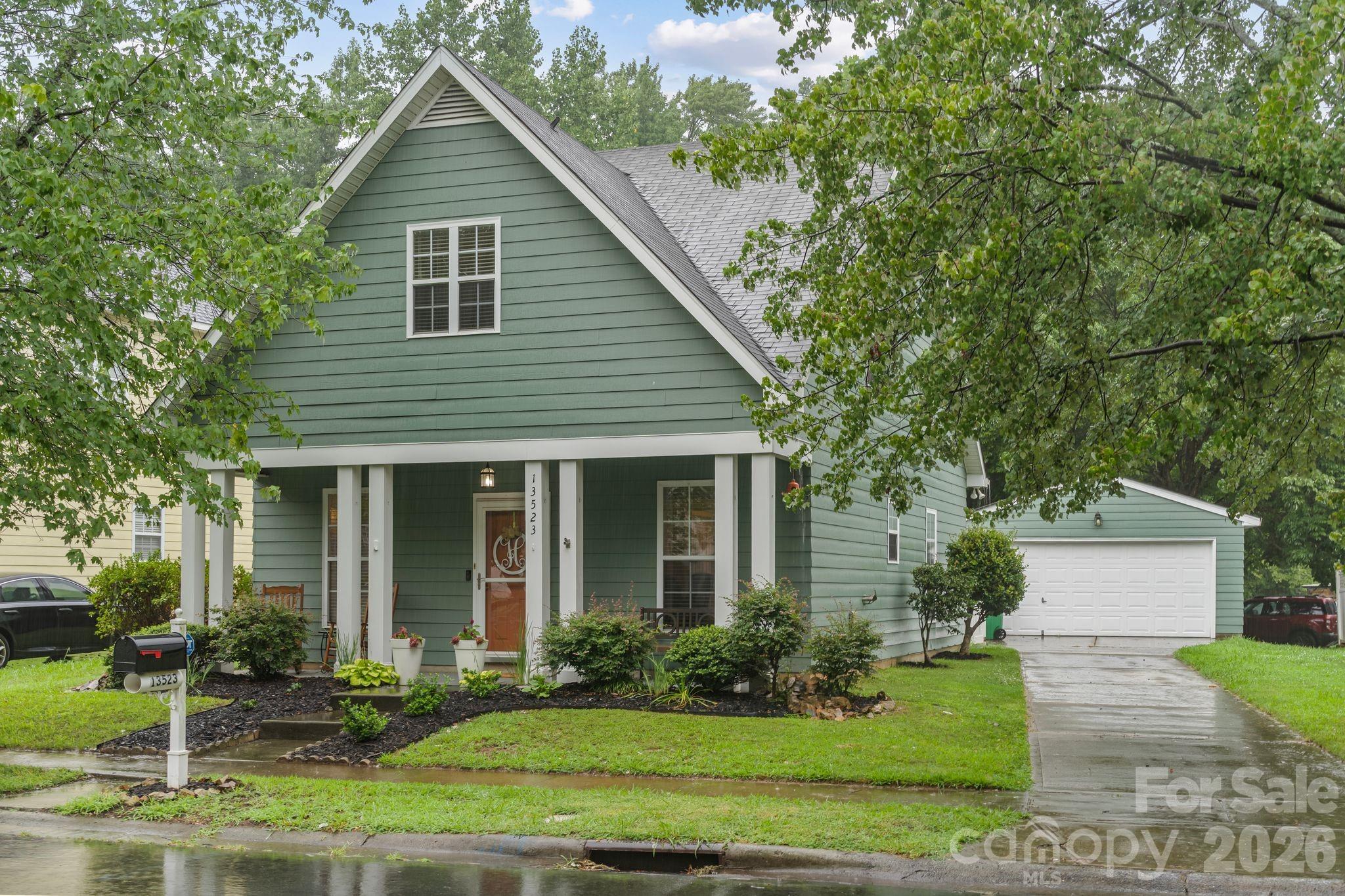 Old Stone Crossing - Residential
