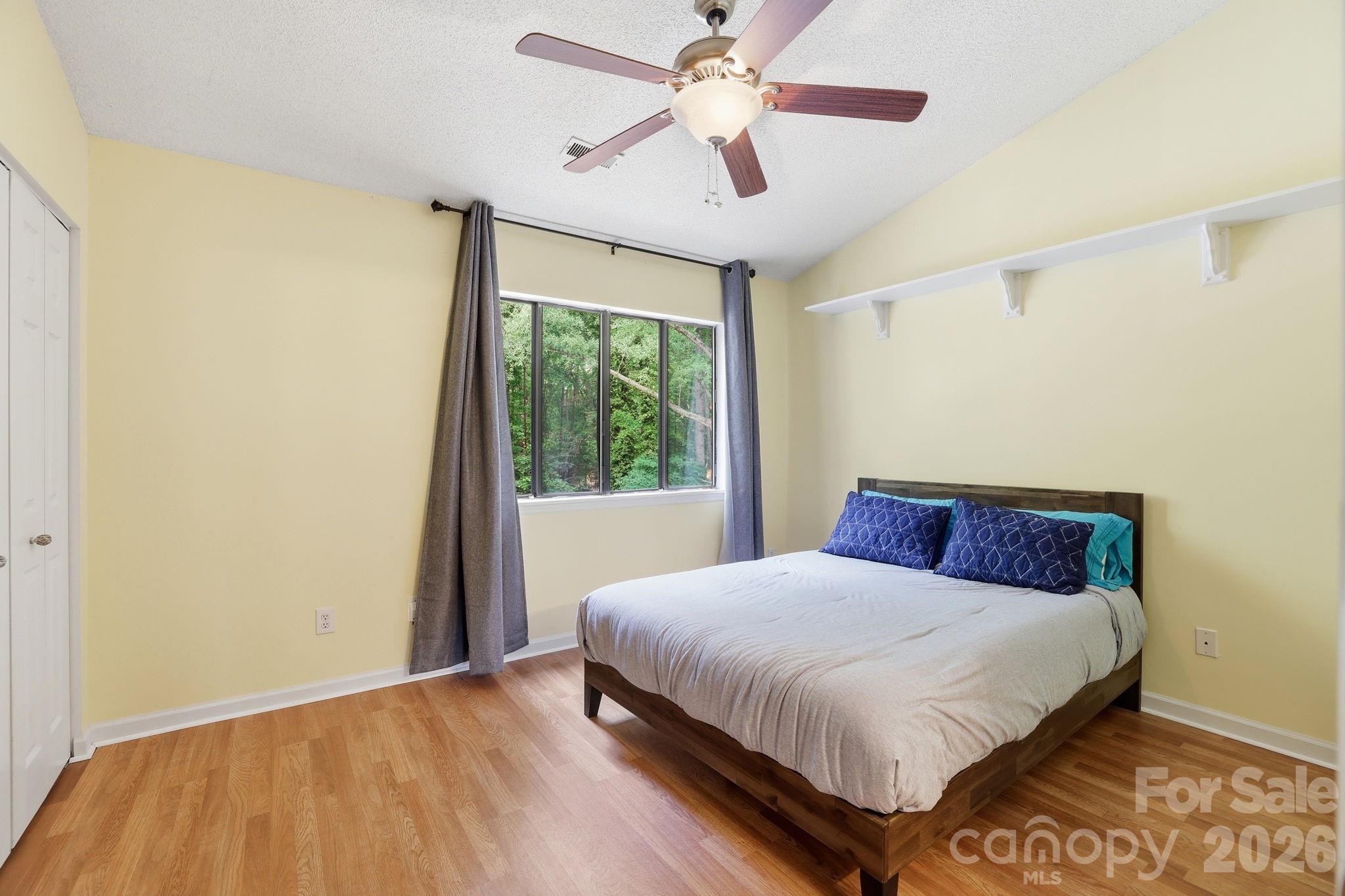 Golfview at Raintree - Residential