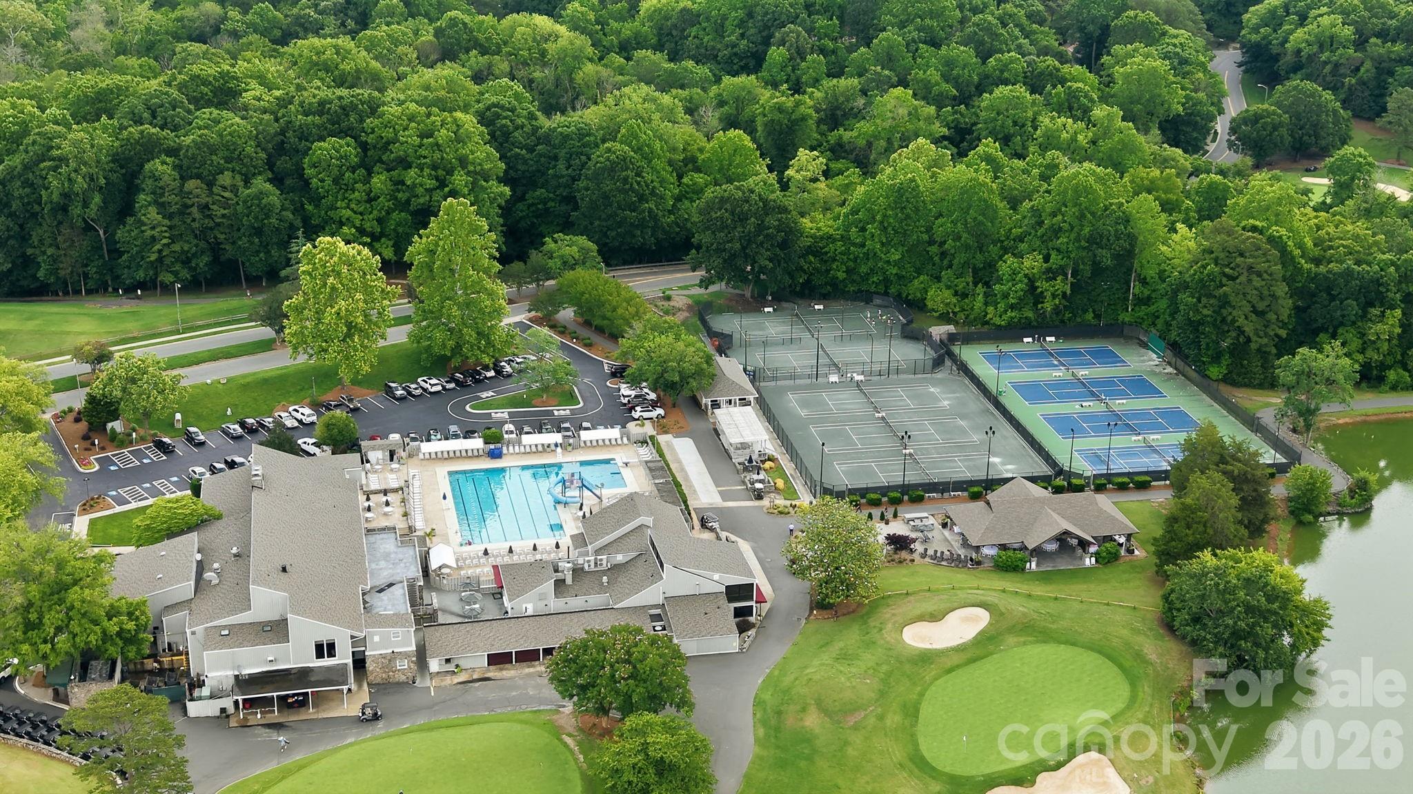 Golfview at Raintree - Residential