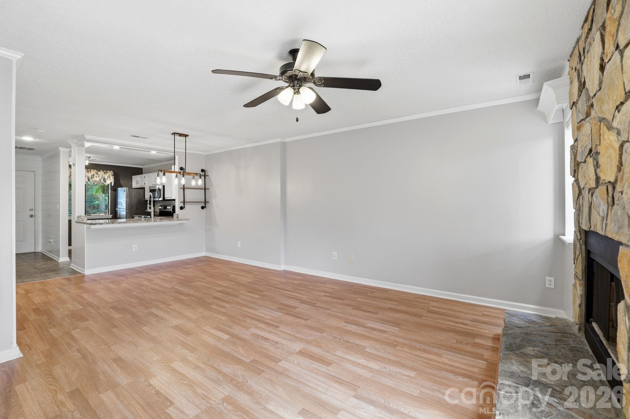 Golfview at Raintree - Residential