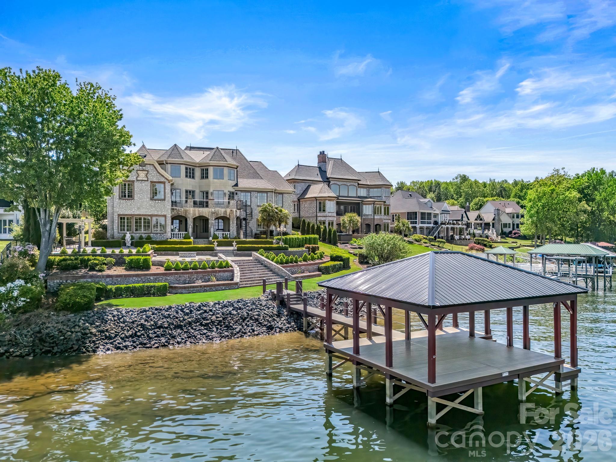 Joslin Pointe - Residential