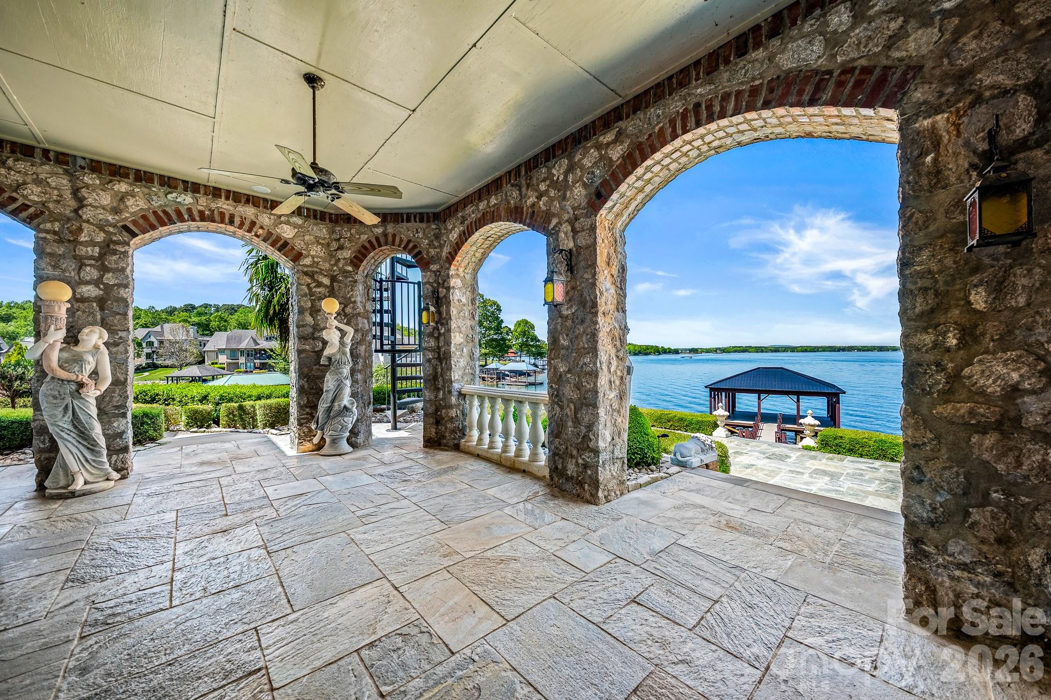 Joslin Pointe - Residential