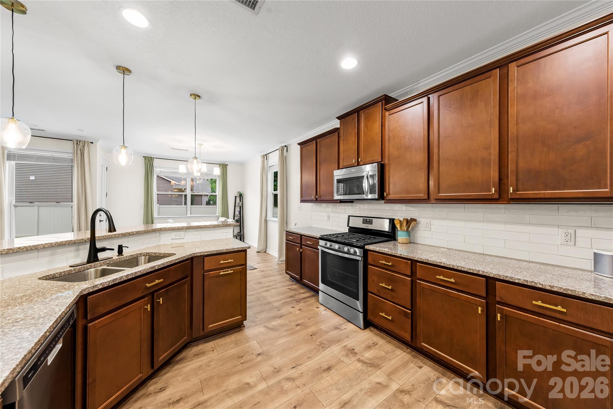 Hubbard Falls - Residential