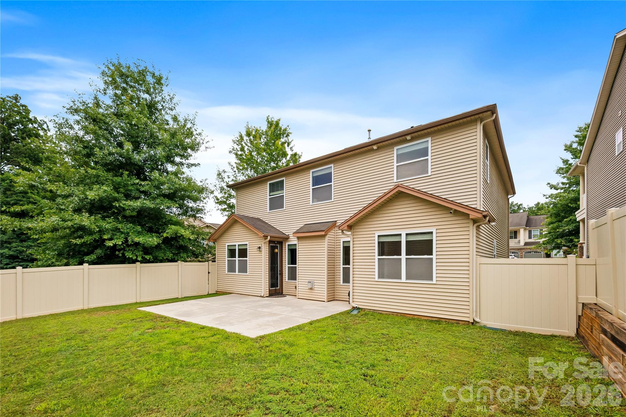 Hubbard Falls - Residential