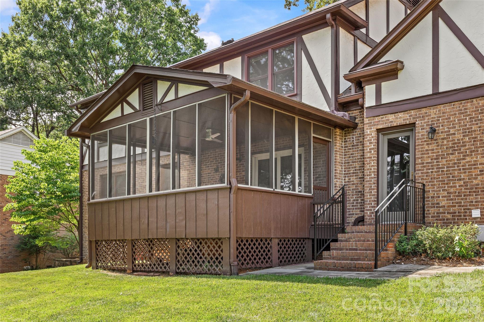 Quail Hollow Estates - Residential