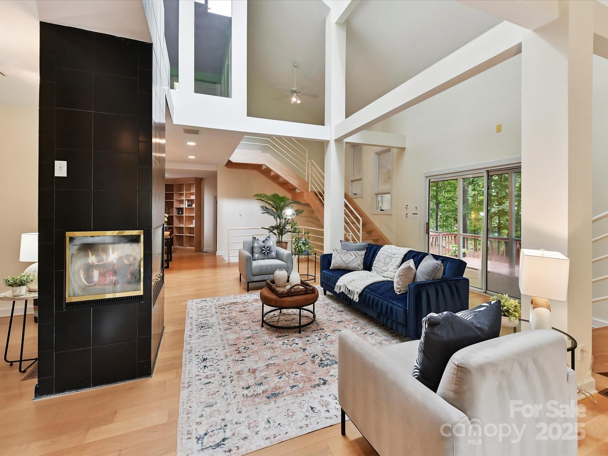 Tega Cay - Residential