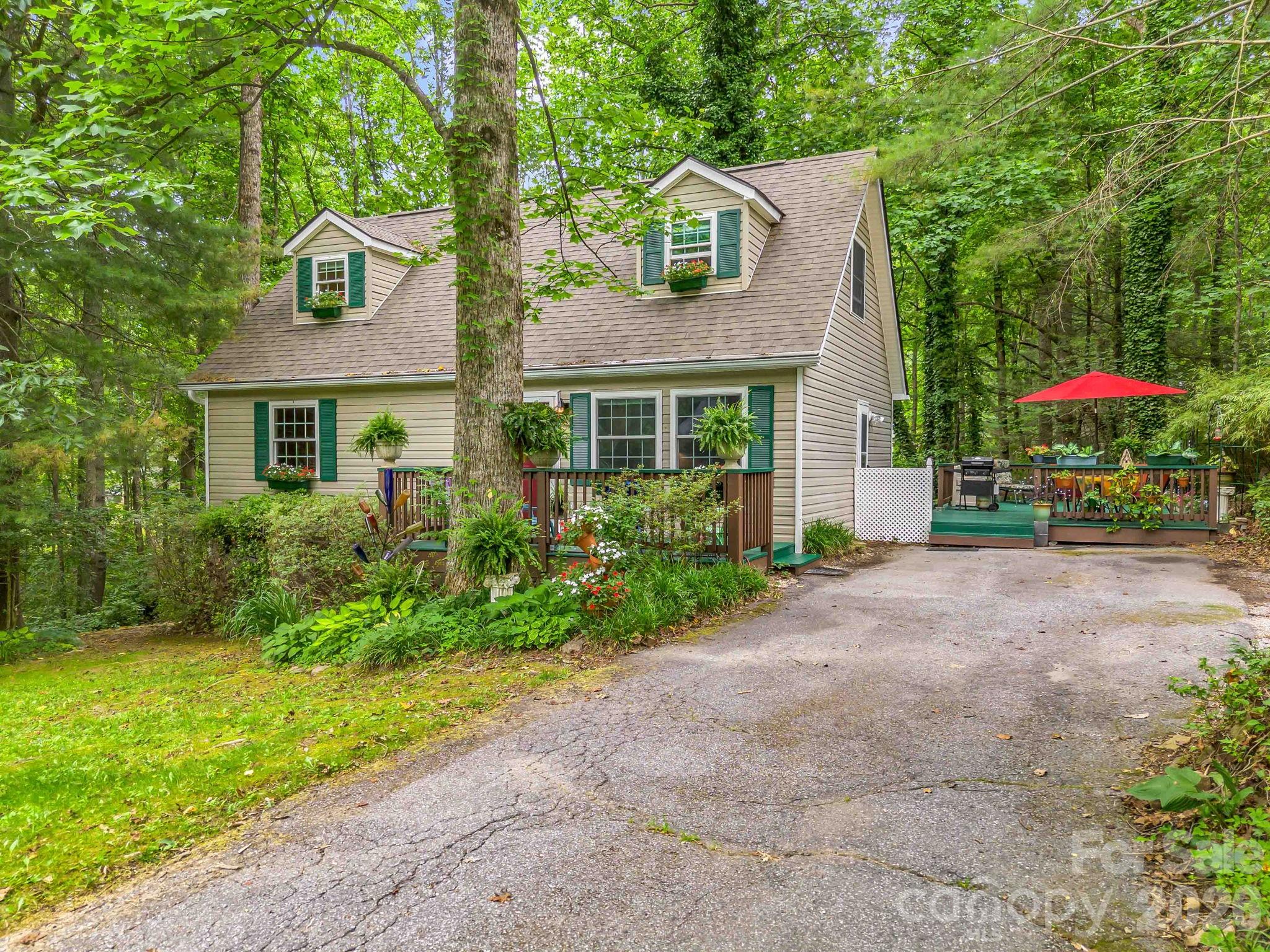Cinnamon Woods - Residential
