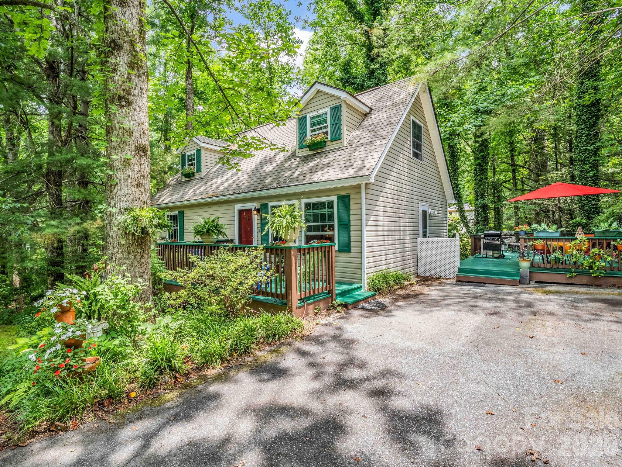 Cinnamon Woods - Residential