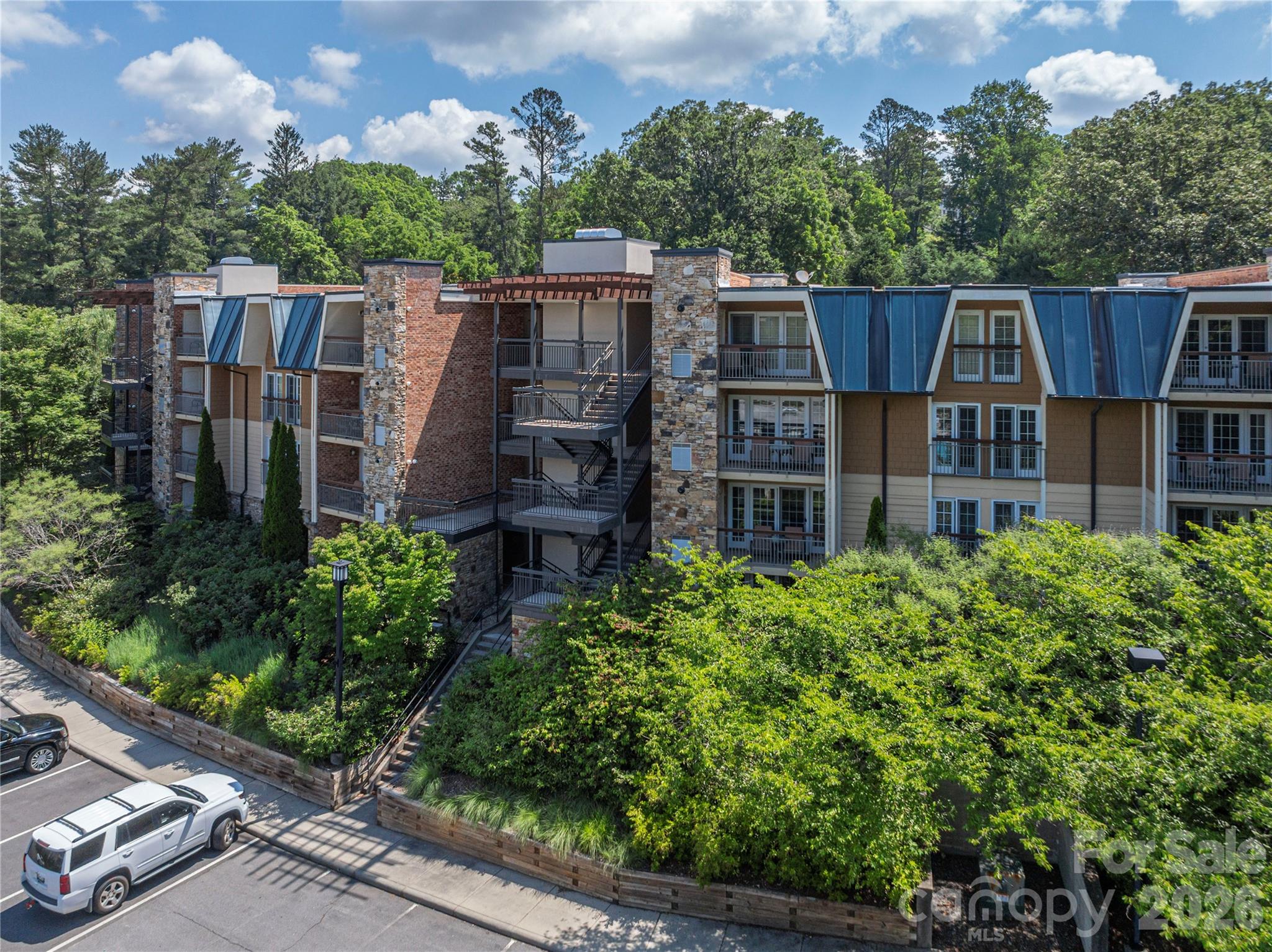 Residences at Biltmore - Residential