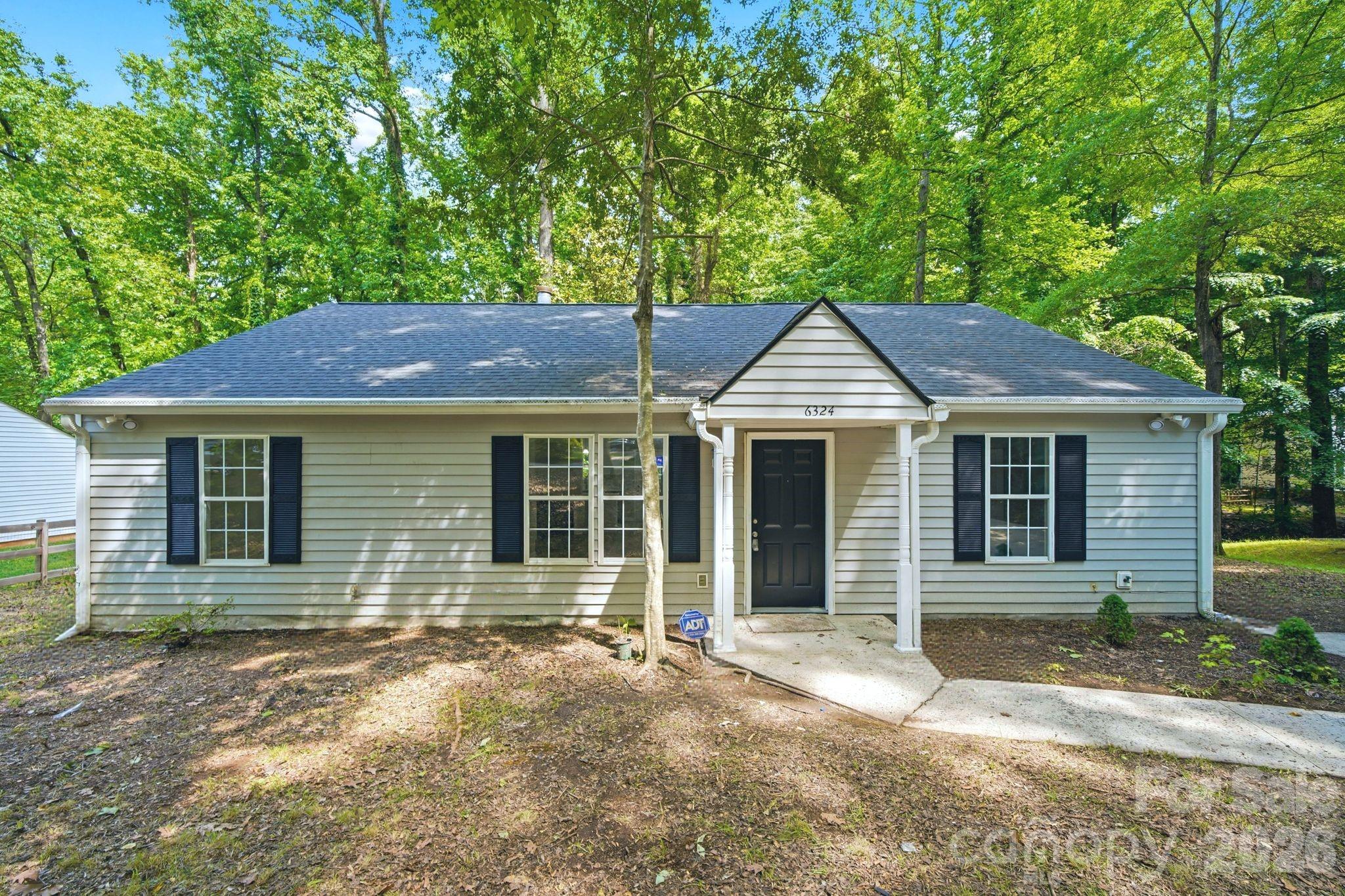Recently updated 3 bed, 2 full bath home on just under half an acre in Grove Park neighborhood! NO HOA! Walk in and enjoy all the lovely updates throughout! LVP flooring in common areas and fresh paint throughout! Kitchen features brand new quartz countertops, new SS appliances, and a gorgeous tile backsplash. All bedrooms feature new carpet. Just minutes away from shopping and dining. Don't miss this one! Schedule your showing today!!