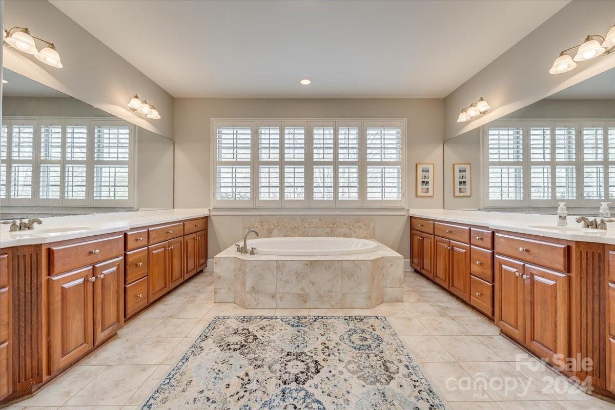 Sunset Ridge - Residential