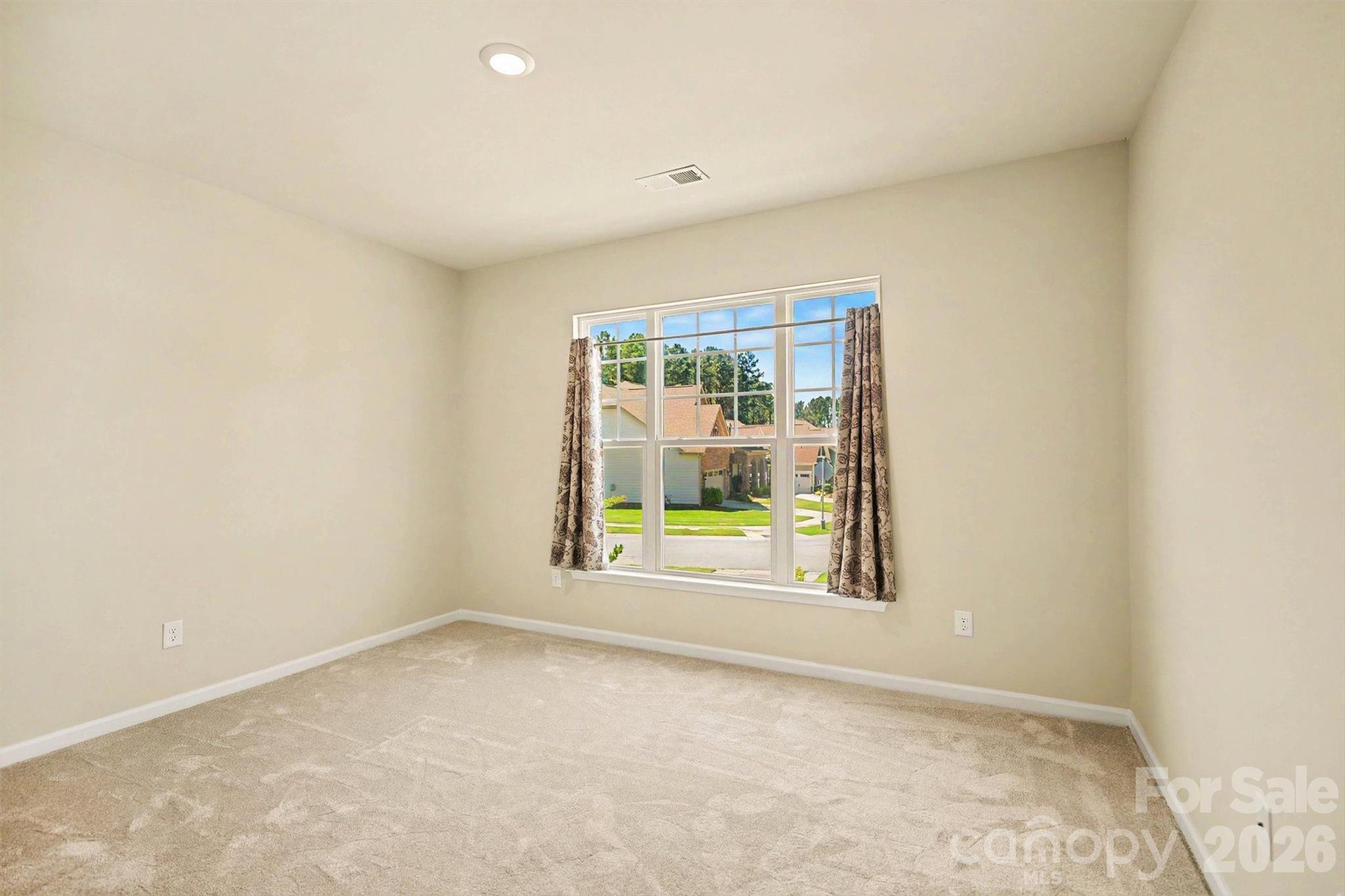 Imagery On Mtn Island - Residential