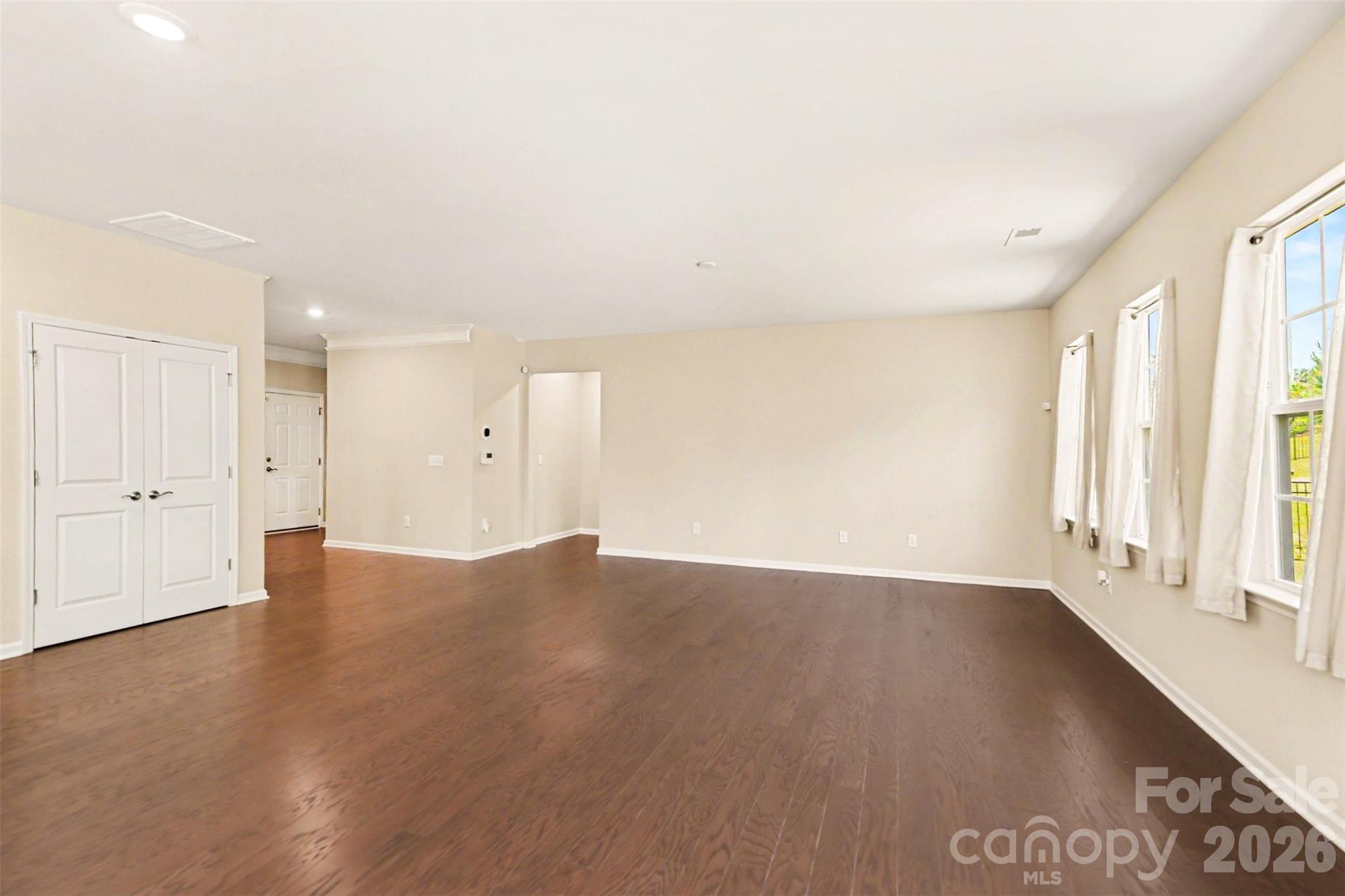 Imagery On Mtn Island - Residential