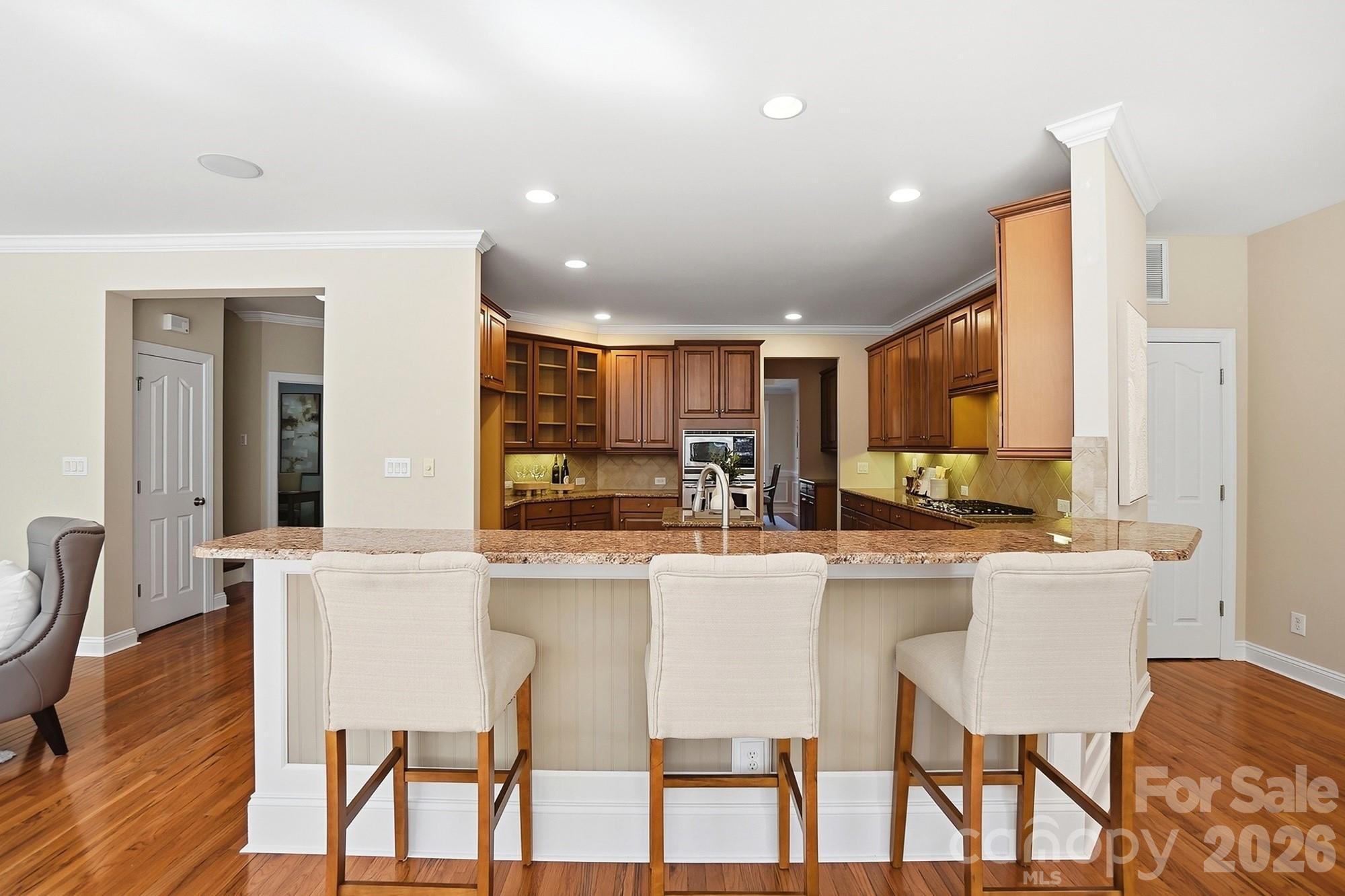 Hollister - Residential