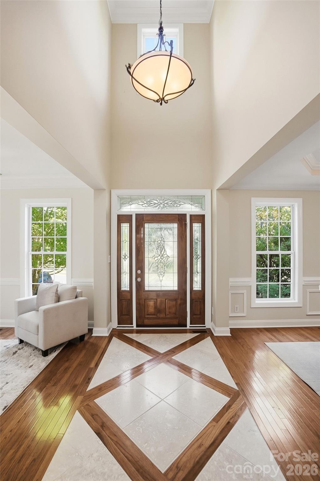 Hollister - Residential