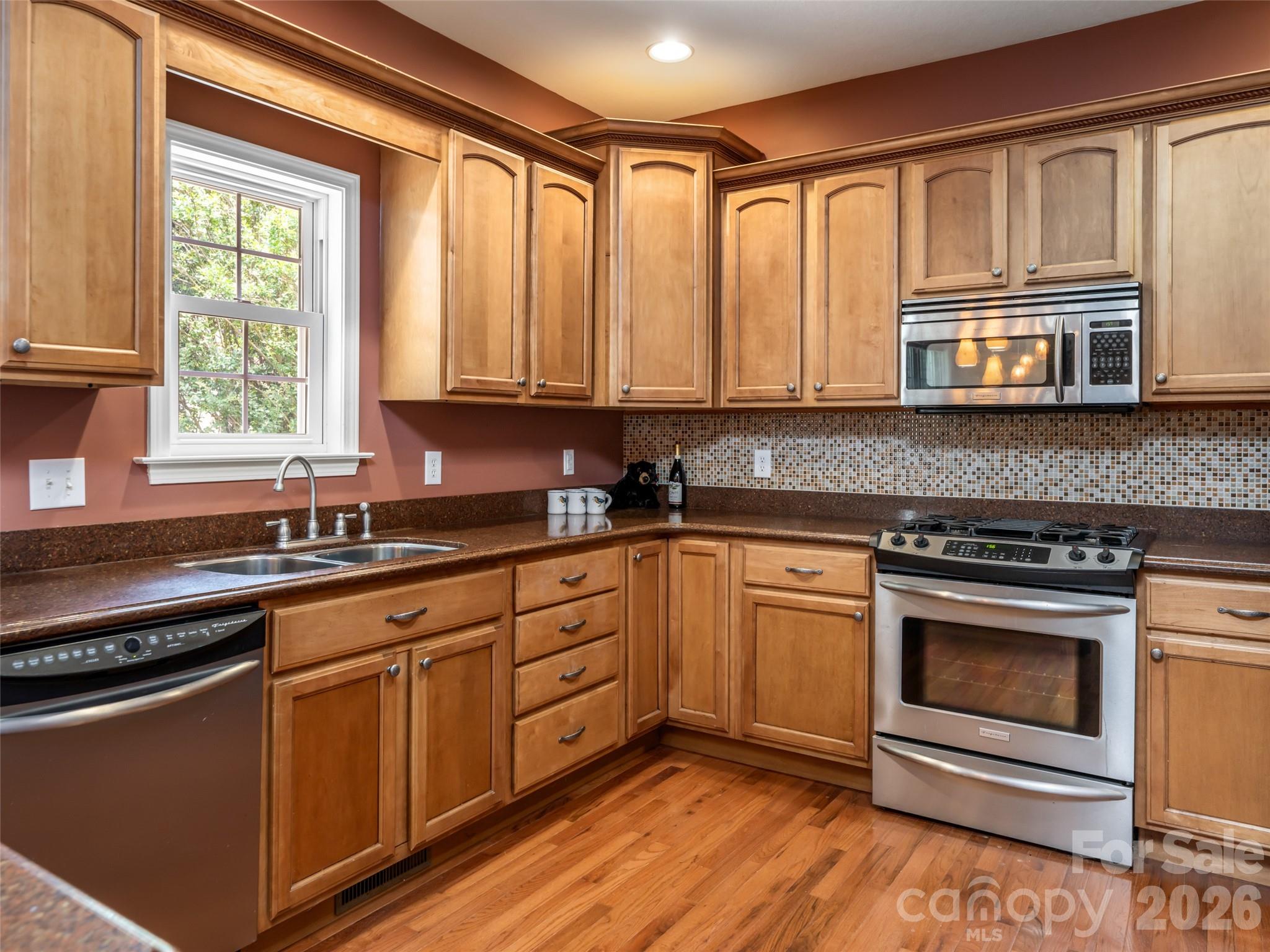 Rivercrest - Residential