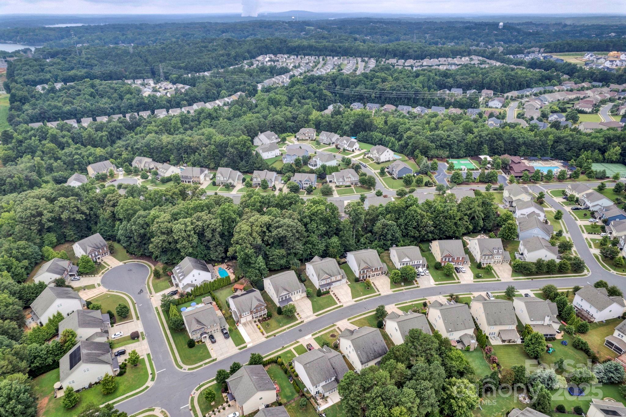 Lake Ridge - Residential