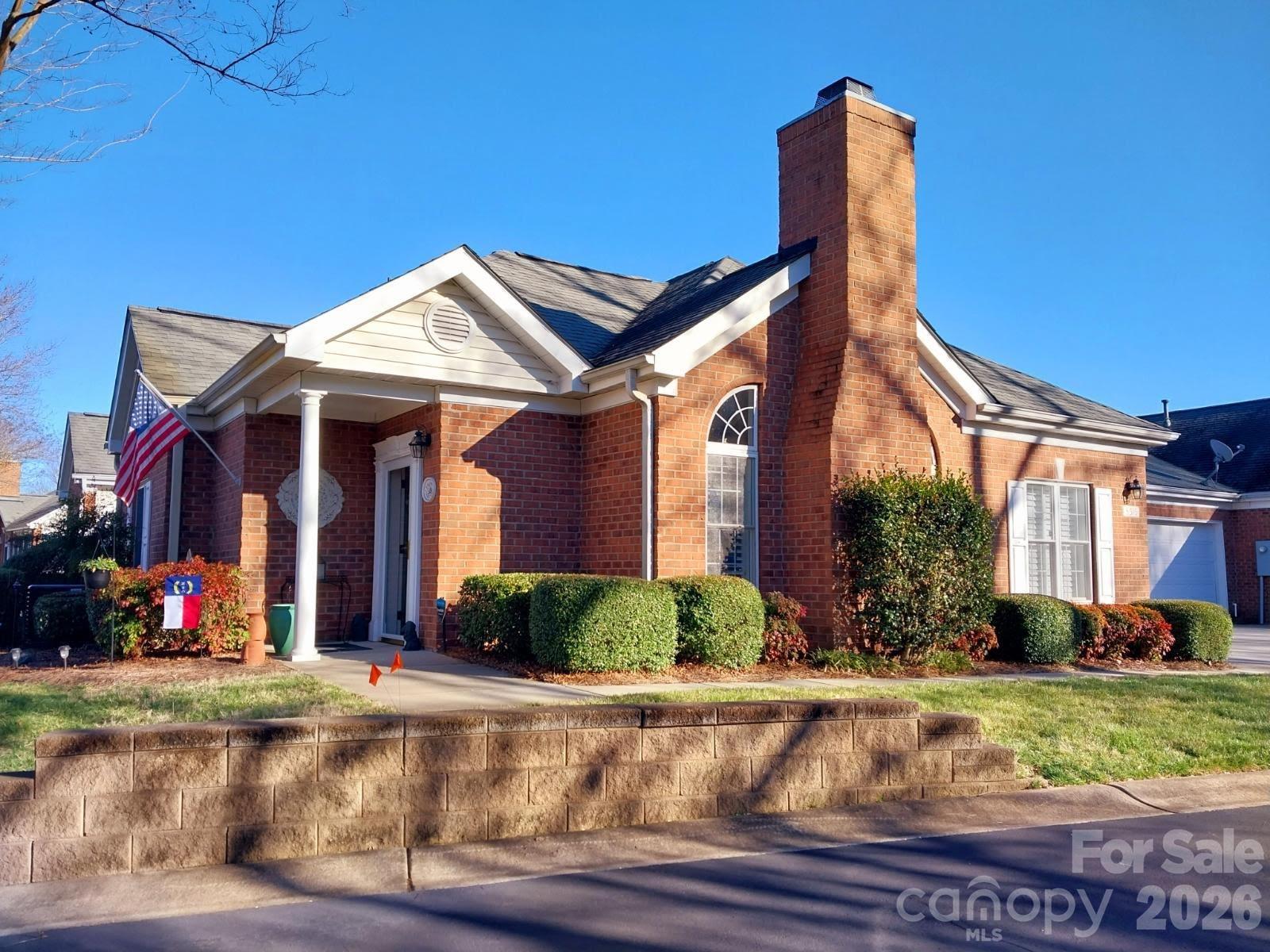 The Glen at Highland Creek - Residential