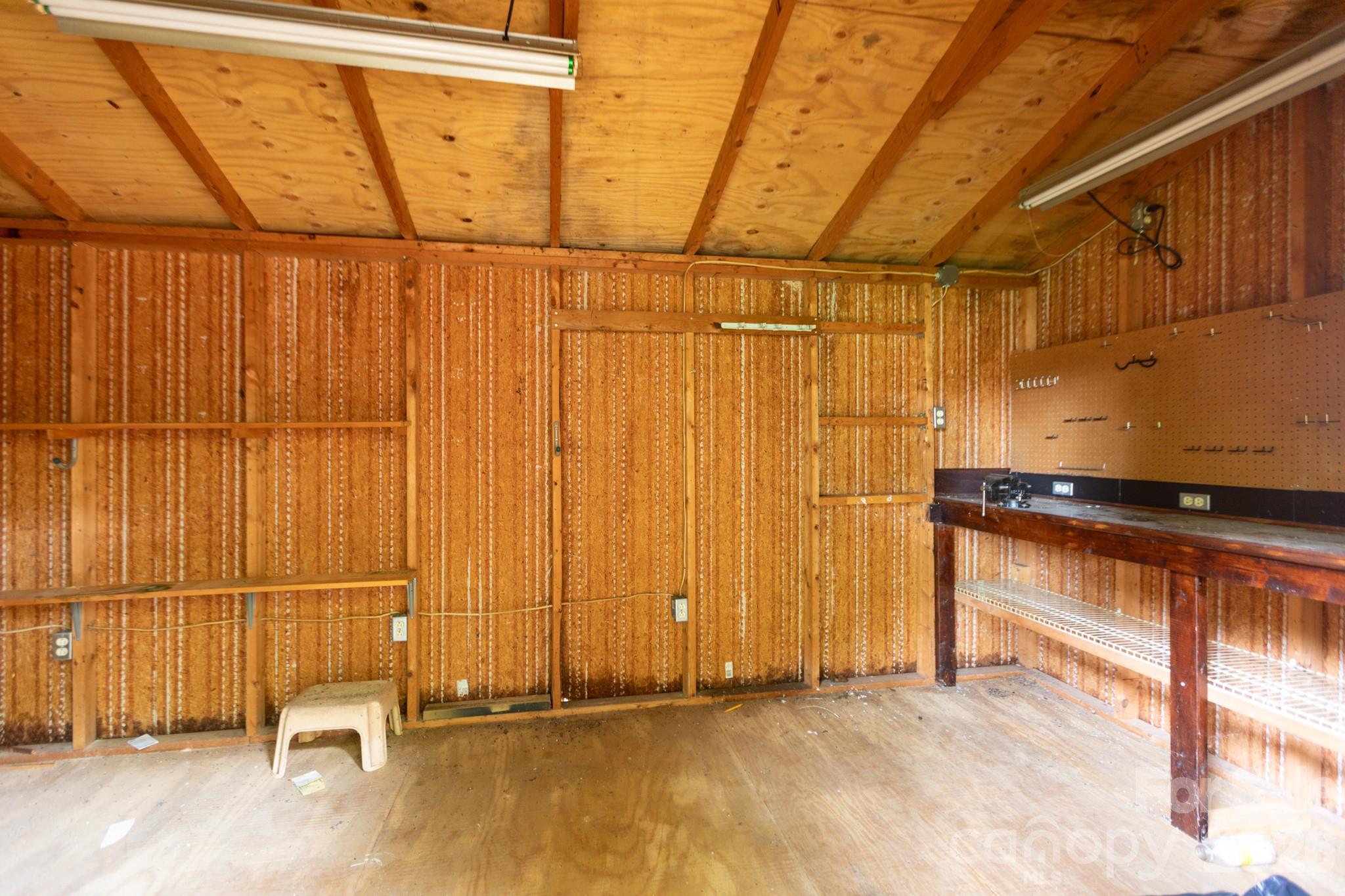 Sherwood Forest - Residential