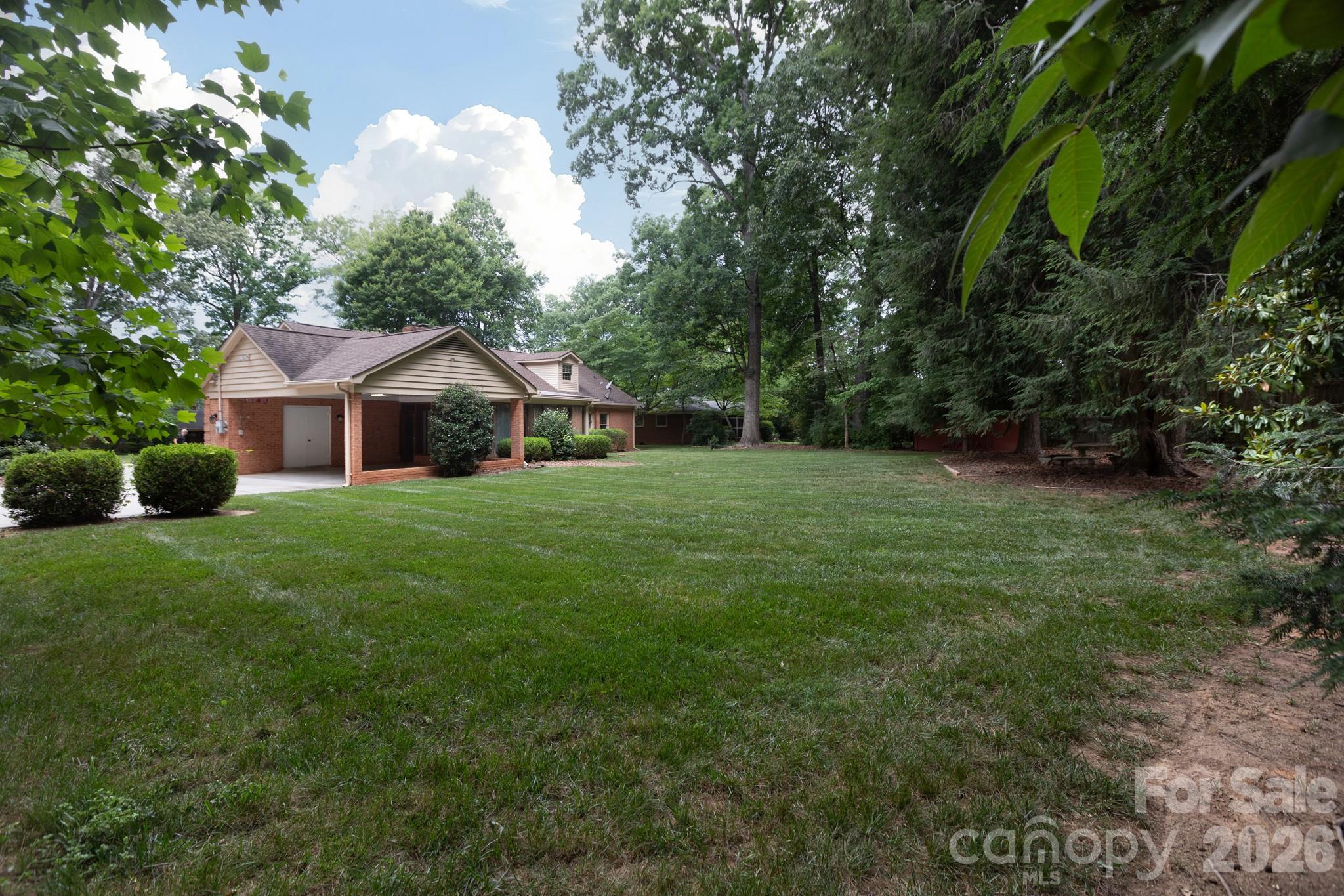 Sherwood Forest - Residential
