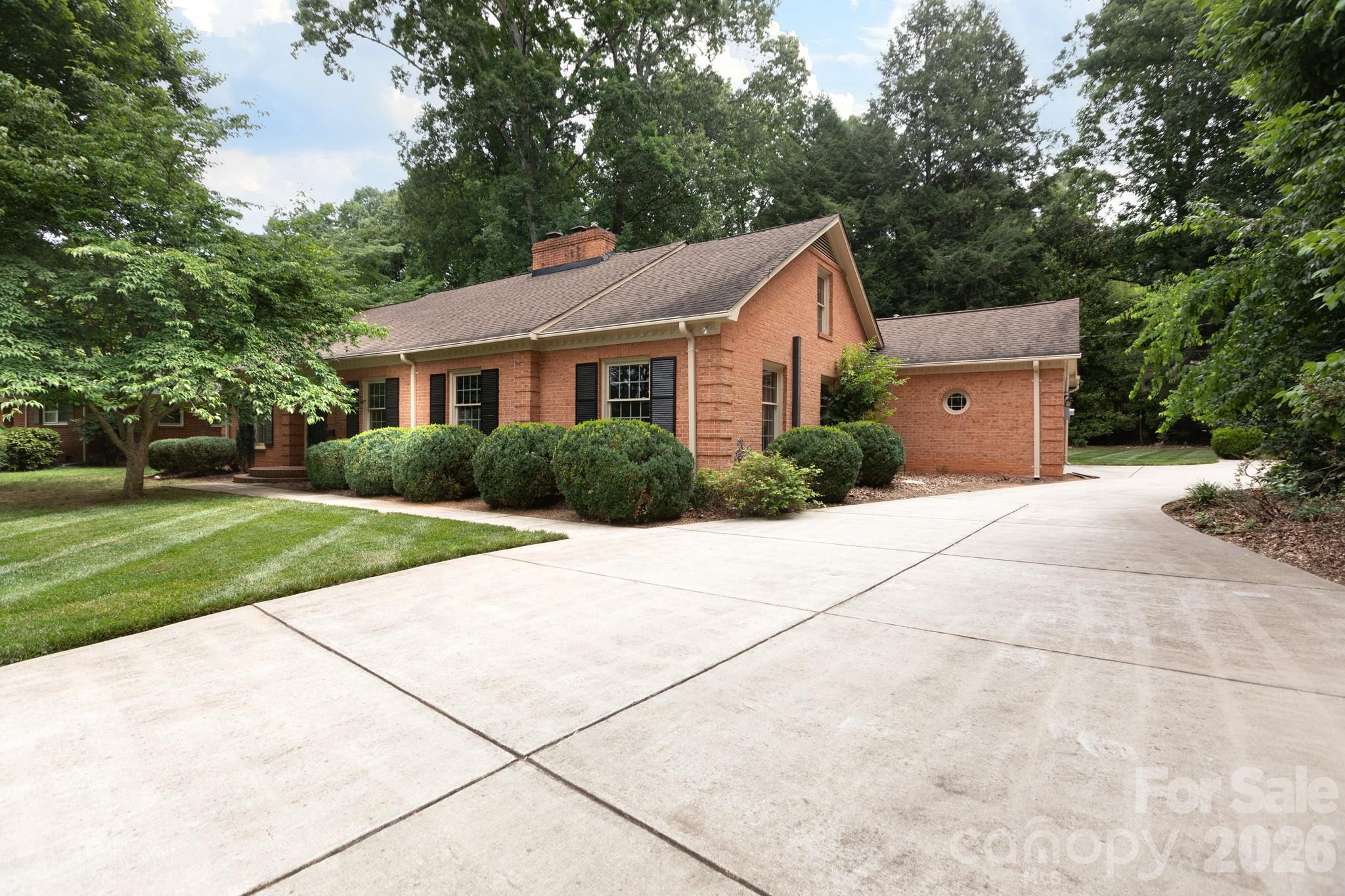 Sherwood Forest - Residential