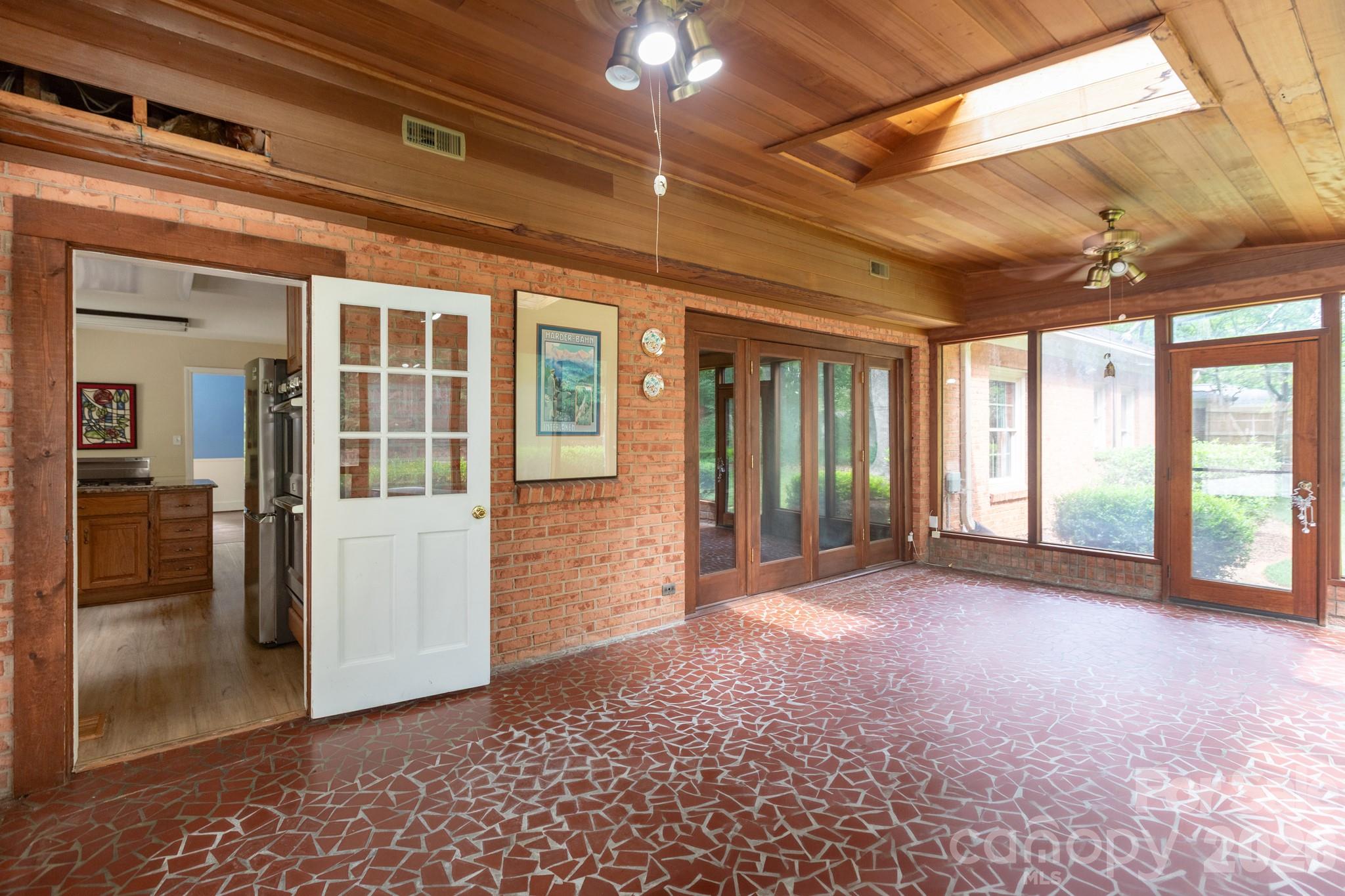 Sherwood Forest - Residential