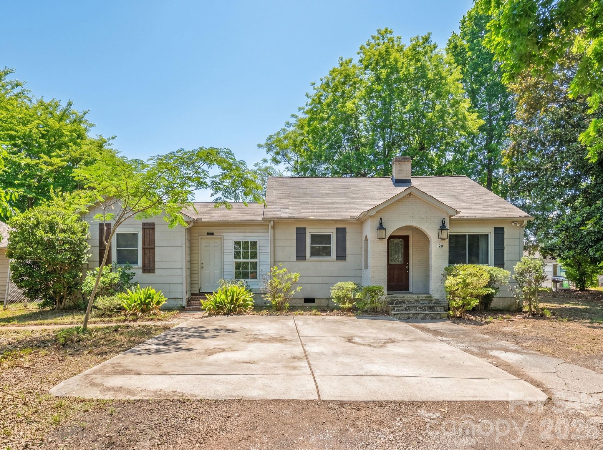 At almost 1/3 of an acre, and sitting on a corner lot, and convenient to NoDa, Midwood, Oakhurst and Uptown, this property is truly ready for a new owner to take it to the next level!  With beautiful hardwood floors throughout the main living areas and bedrooms, as well as a newer roof and HVAC (both 2021), the bones on this one are good to go!  With the way the floorplan is already setup, this property could easily be converted into a duplex if desired.  This could also make wonderful investment as a rental, as HOA rental restrictions do not apply to this property!  Last, but not least, this is a great setup for multi-generational living and one where you could easily move into it as-is and put your personal touches on it over time.