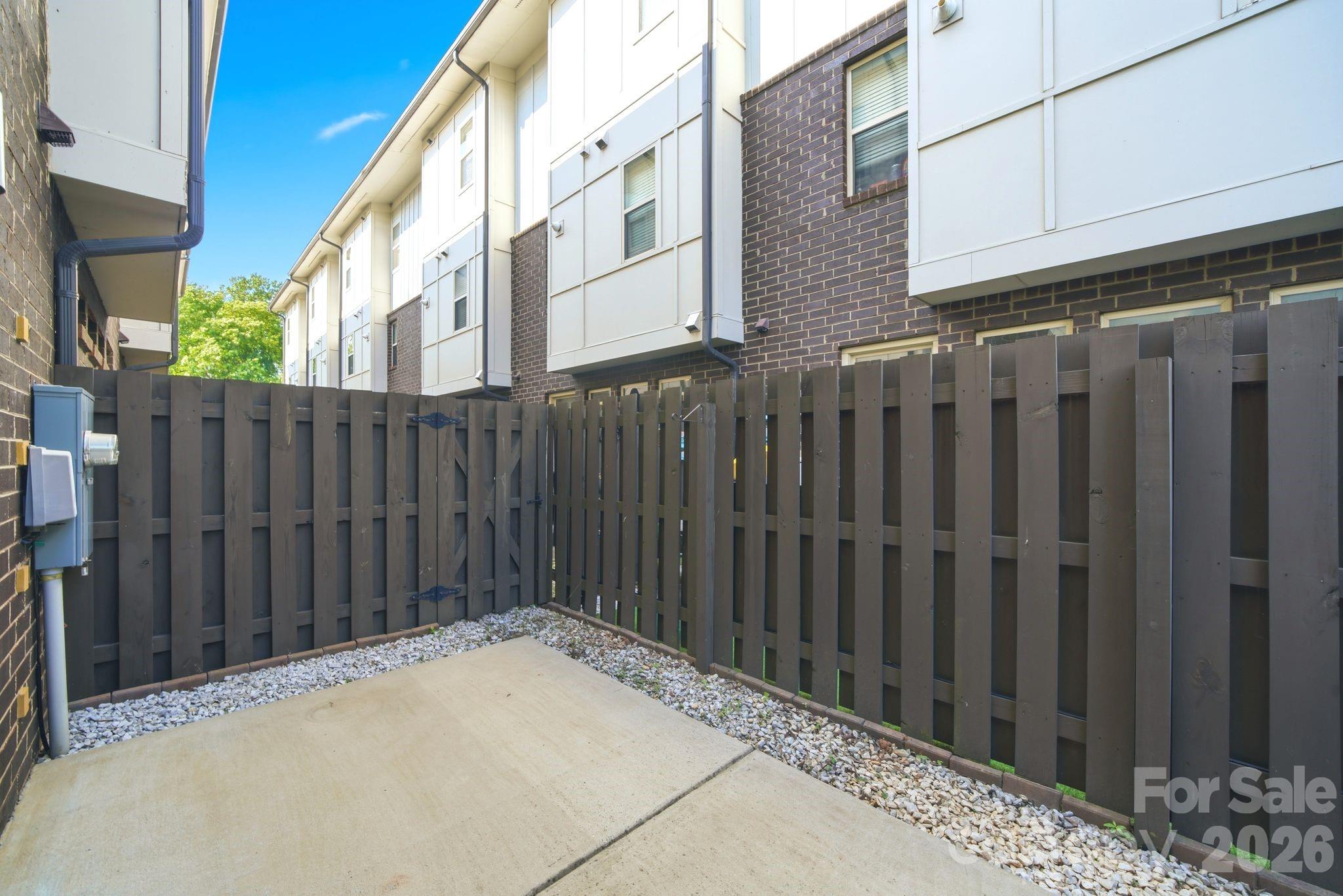 Steel Gardens - Residential